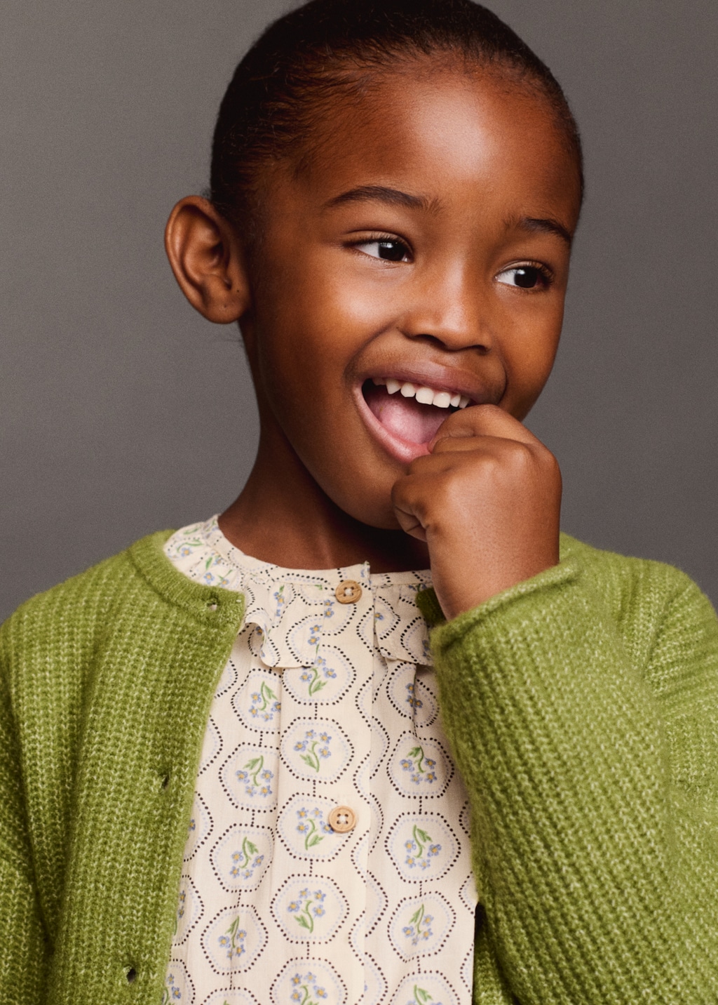 Blouse with Peter Pan collar