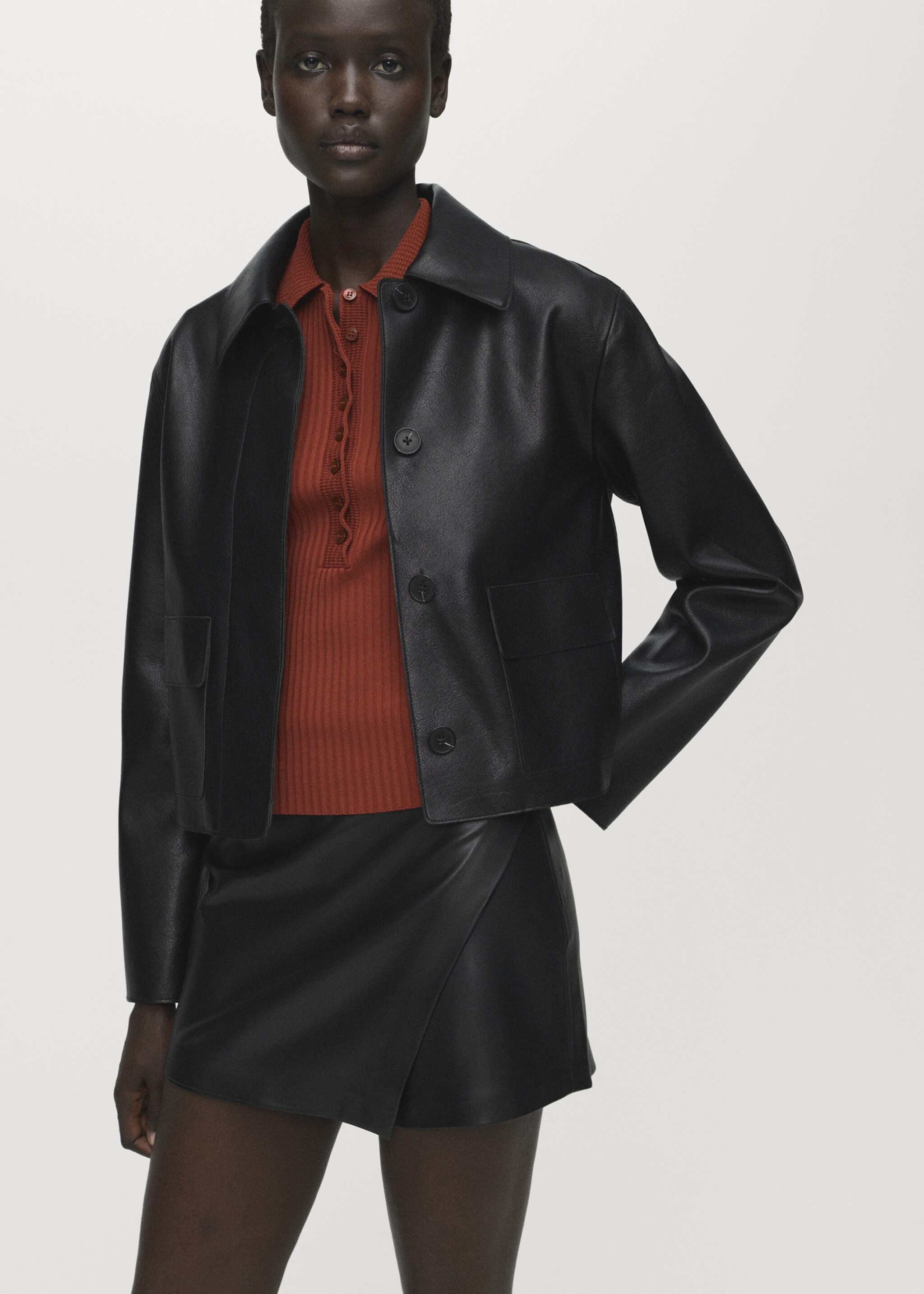 Leather-effect culottes - Medium plane, Black. Ref: 17065161-00.