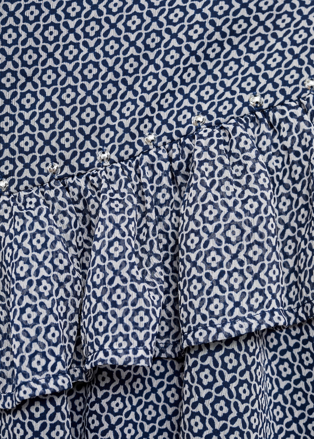 Ruffled skirt with rhinestones