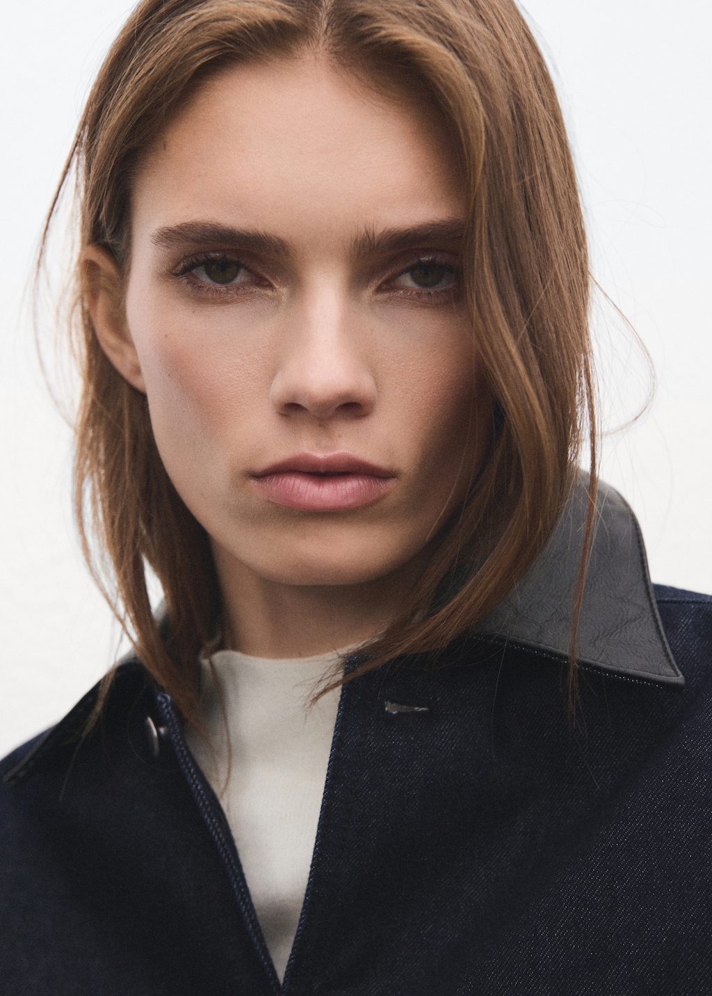 Denim jacket with faux-effect collar