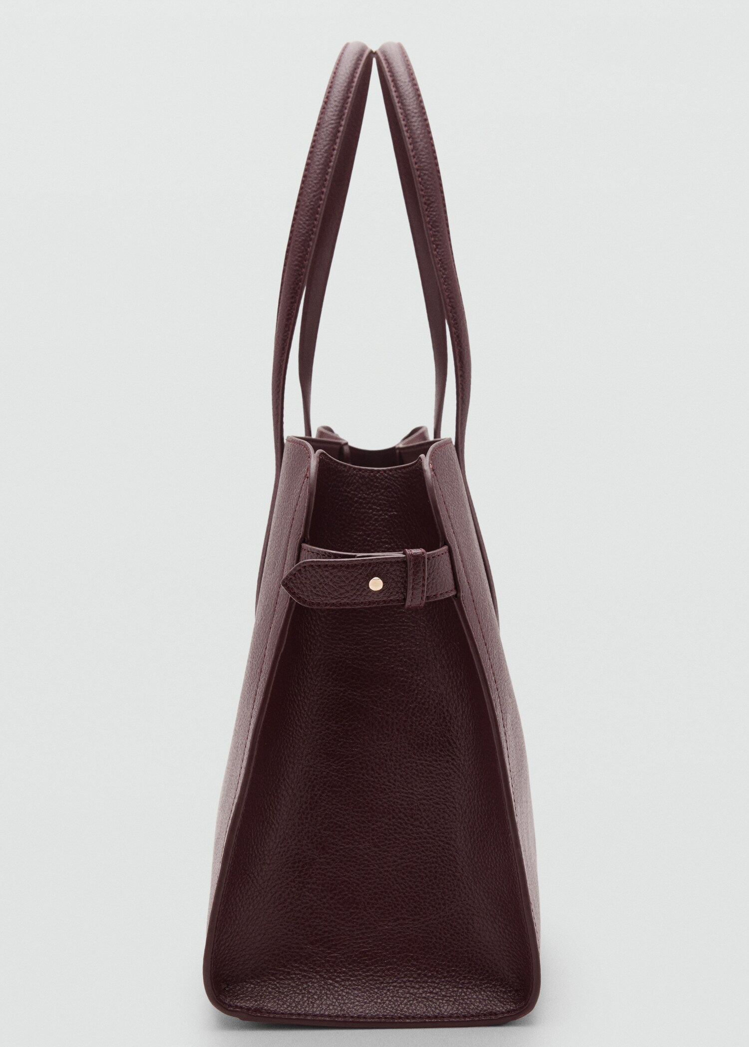 Medium bag with pebbled leather effect - Details of the article 1
