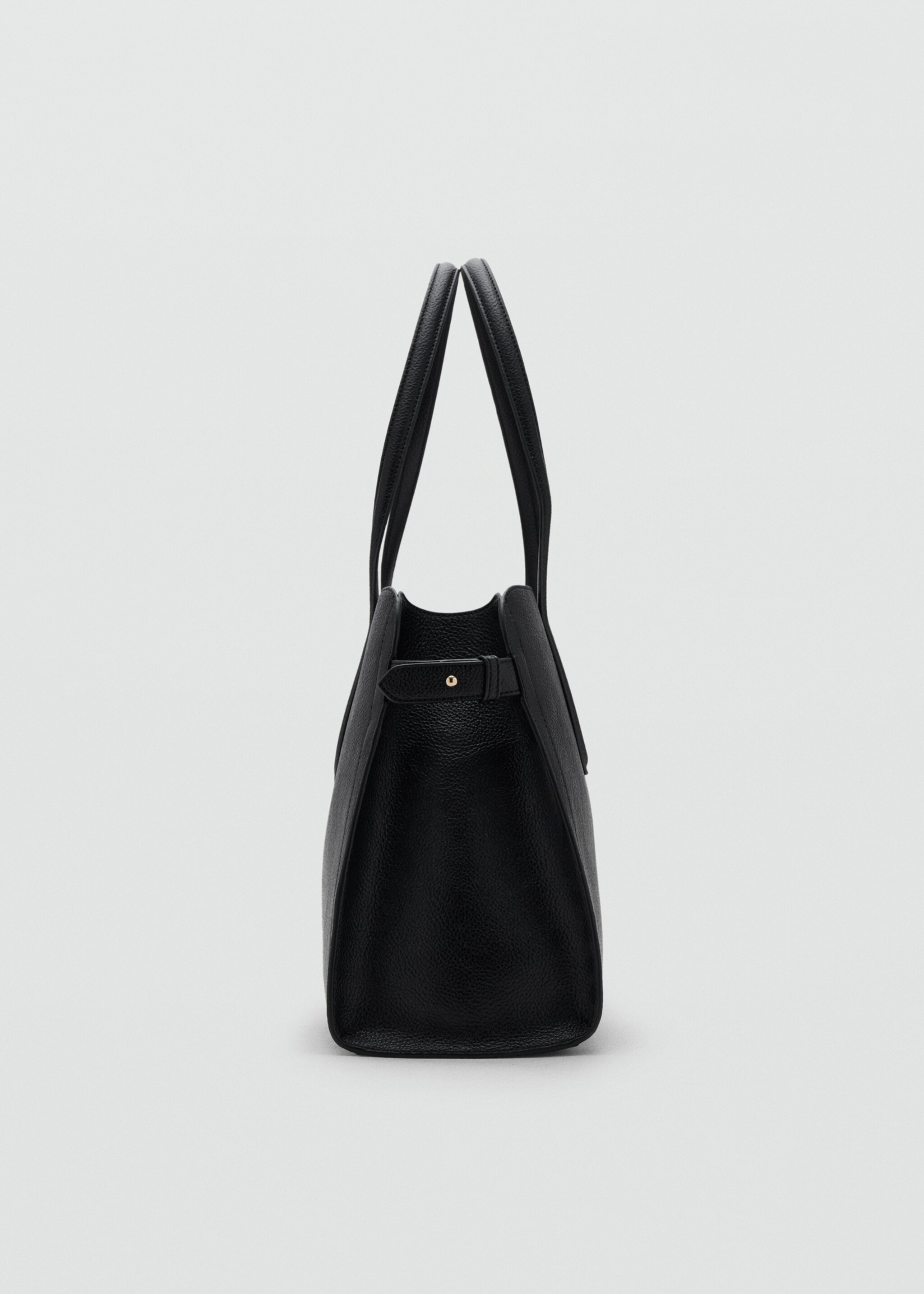 Medium bag with pebbled leather effect - Details of the article 1, Black. Ref: 17065815-00.