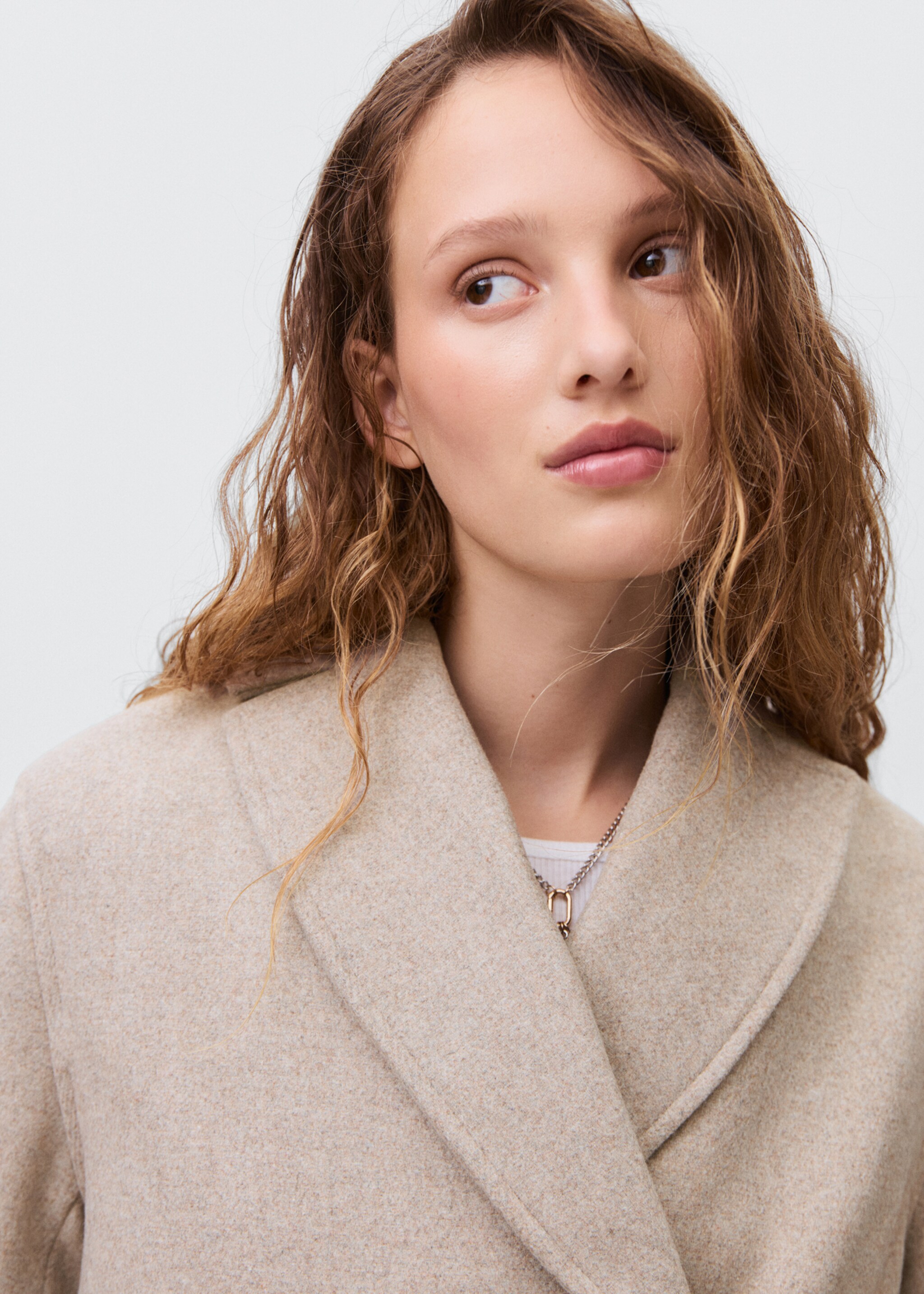 Wool fabric coat - Details of the article 1, Ecru. Ref: 17065967-00.