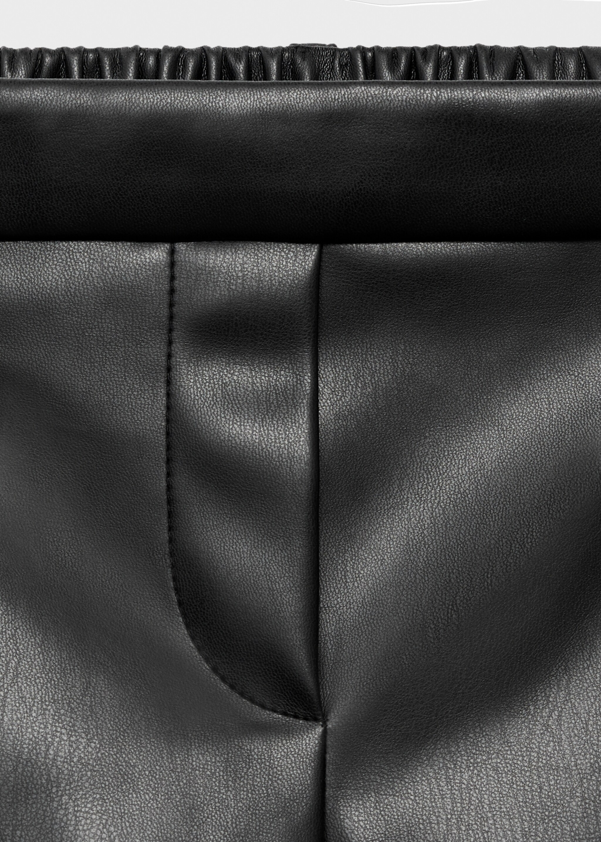 Short joana - Détail de l'article 8, Noir. Ref: 17065973-00.