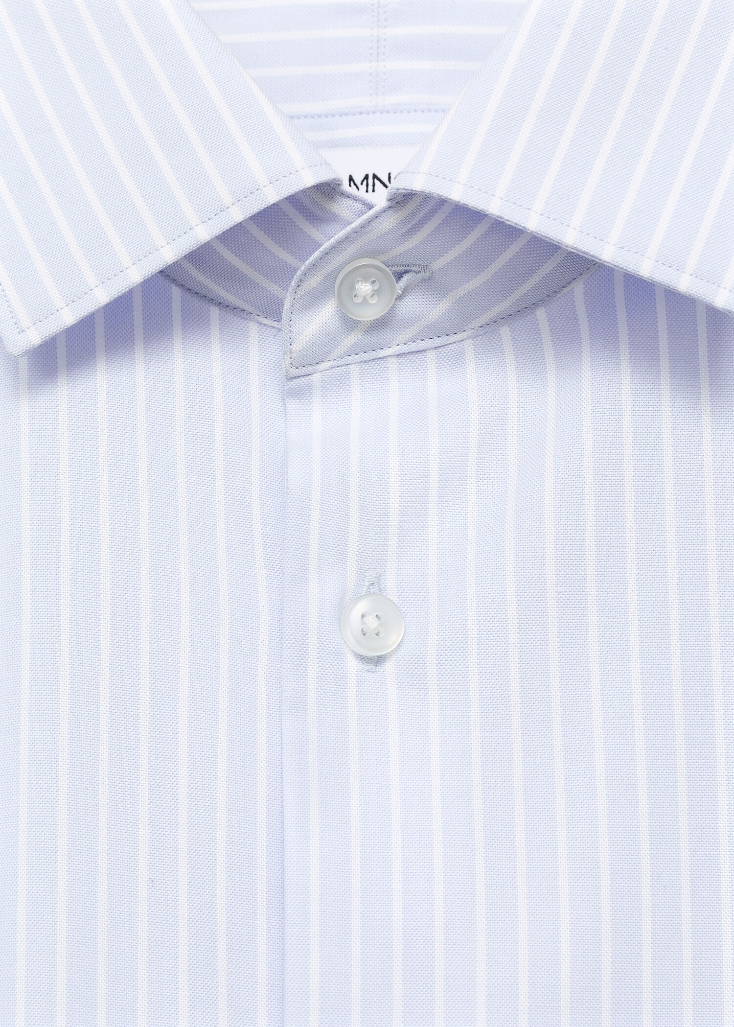 Gestreiftes Slim Fit-Hemd aus 100 % Baumwolle - Detail des Artikels 8