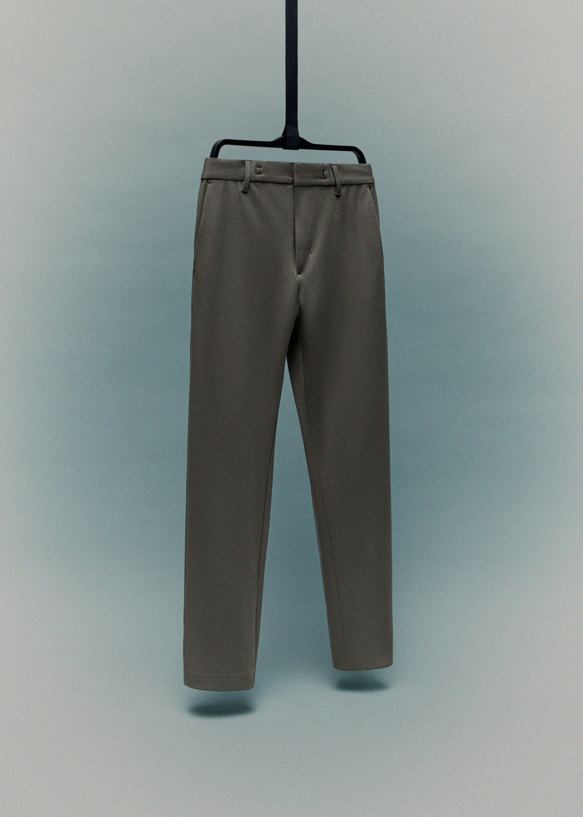 Stretch fabric slim-fit trousers with drawstring - Details of the article 9, Medium Brown. Ref: 17066326-00.