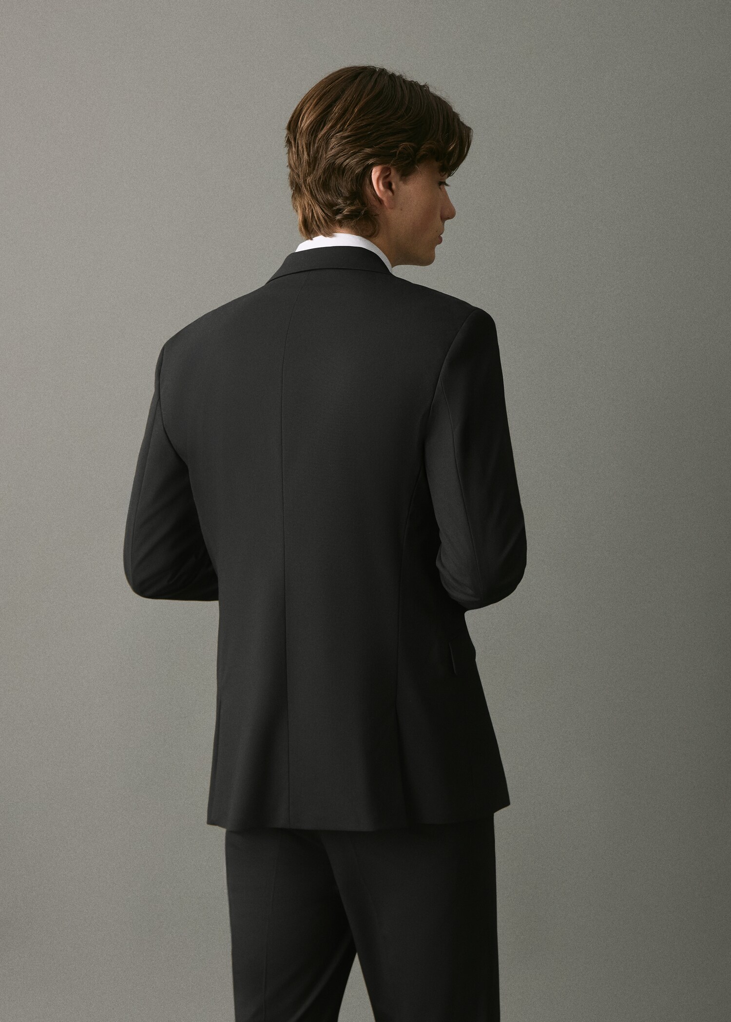 Straight-fit suit jacket - Reverse of the article