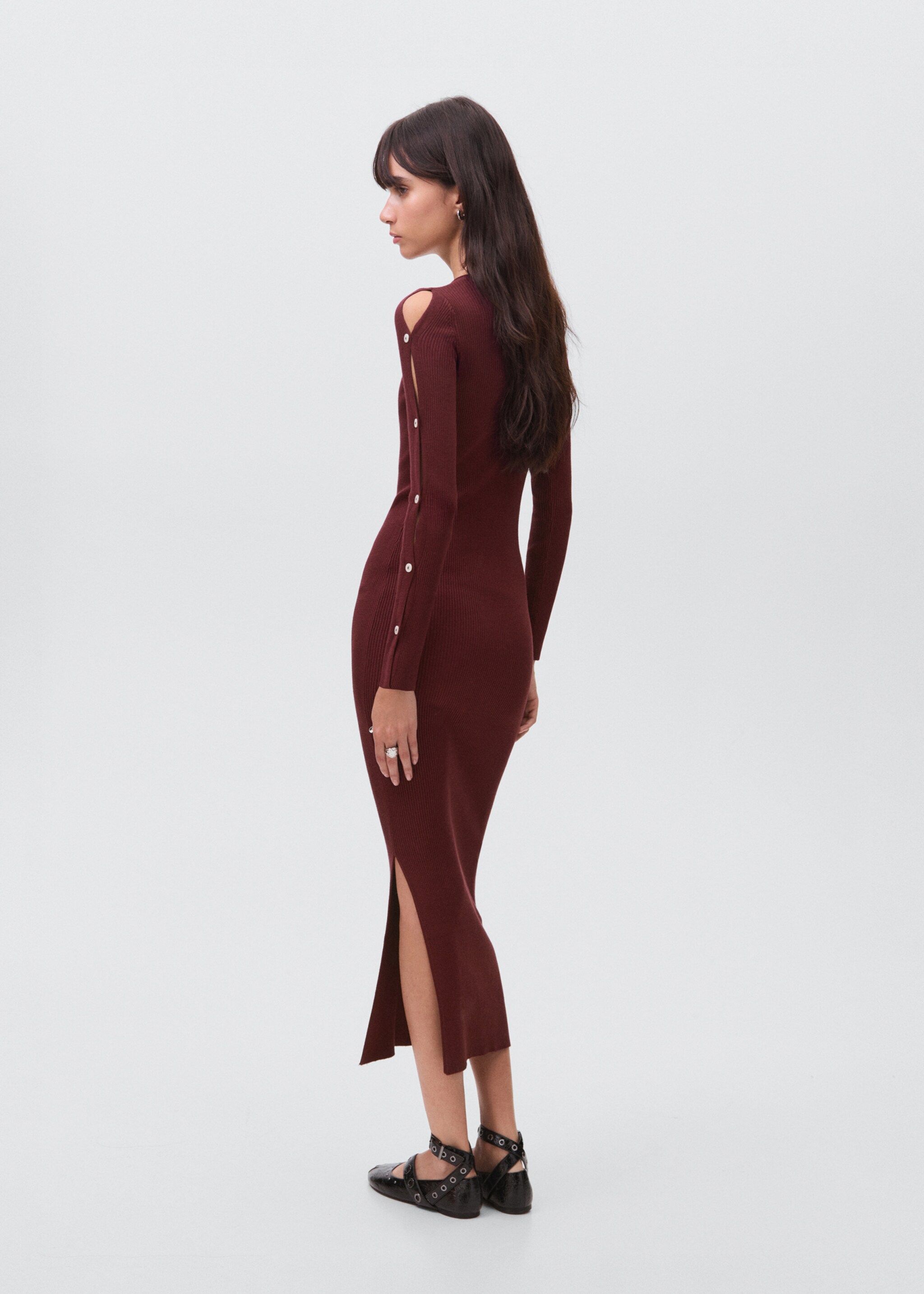 Vestit llarg botons - Revers de l'article, Grana. Ref: 17066329-00.