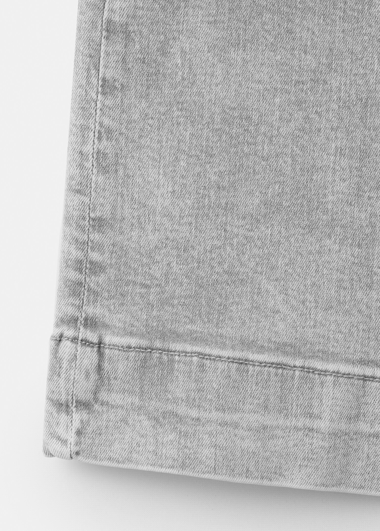 Wide leg jeans with studs - Details of the article 0
