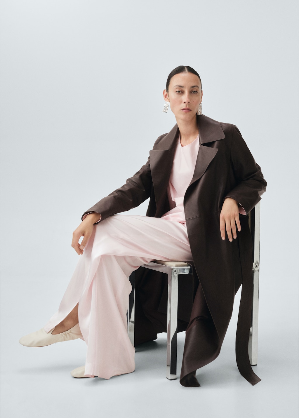 100% leather trench coat with belt