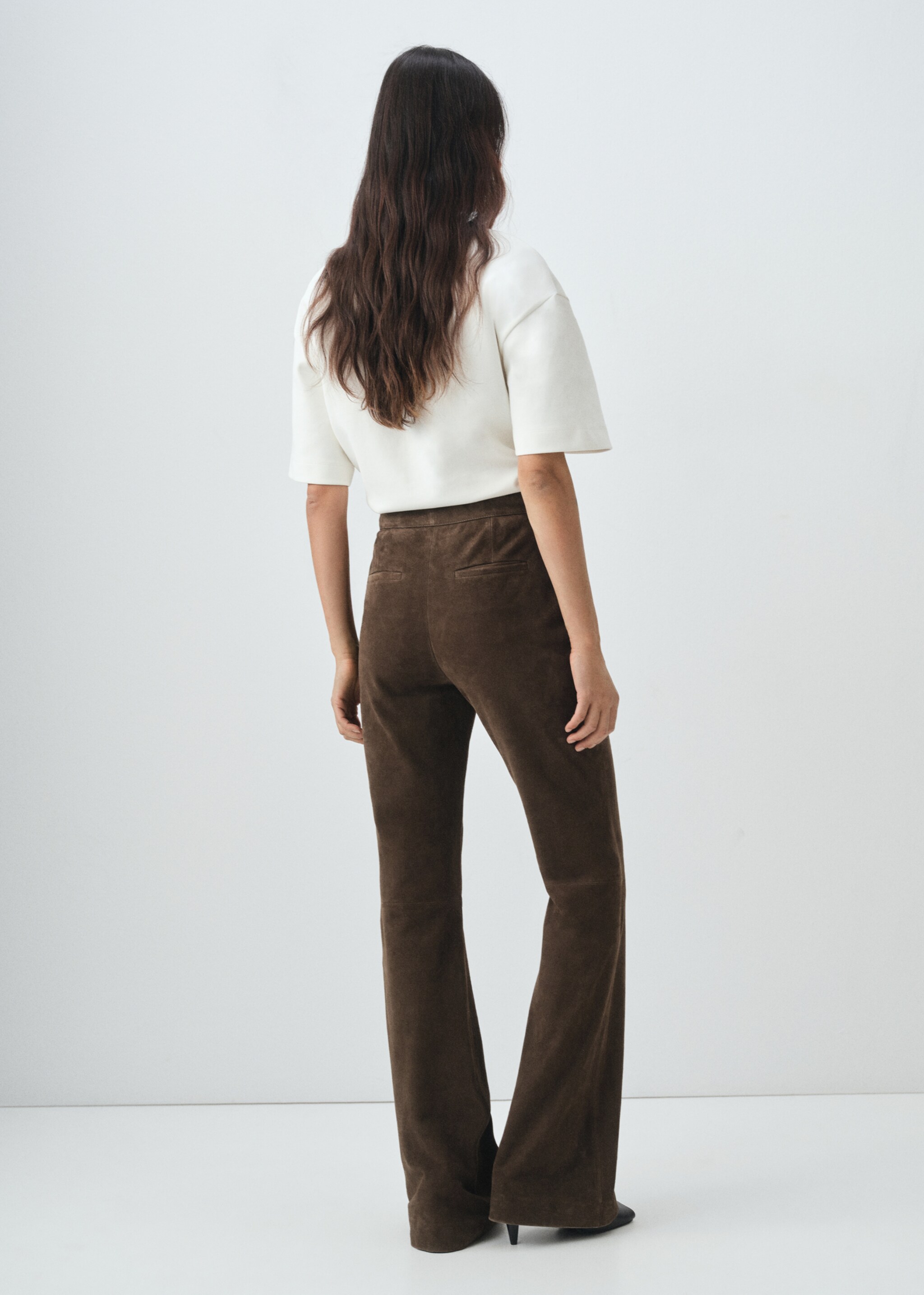 100% suede flared pants - Reverse of the article, Khaki. Ref: 17066344-00.