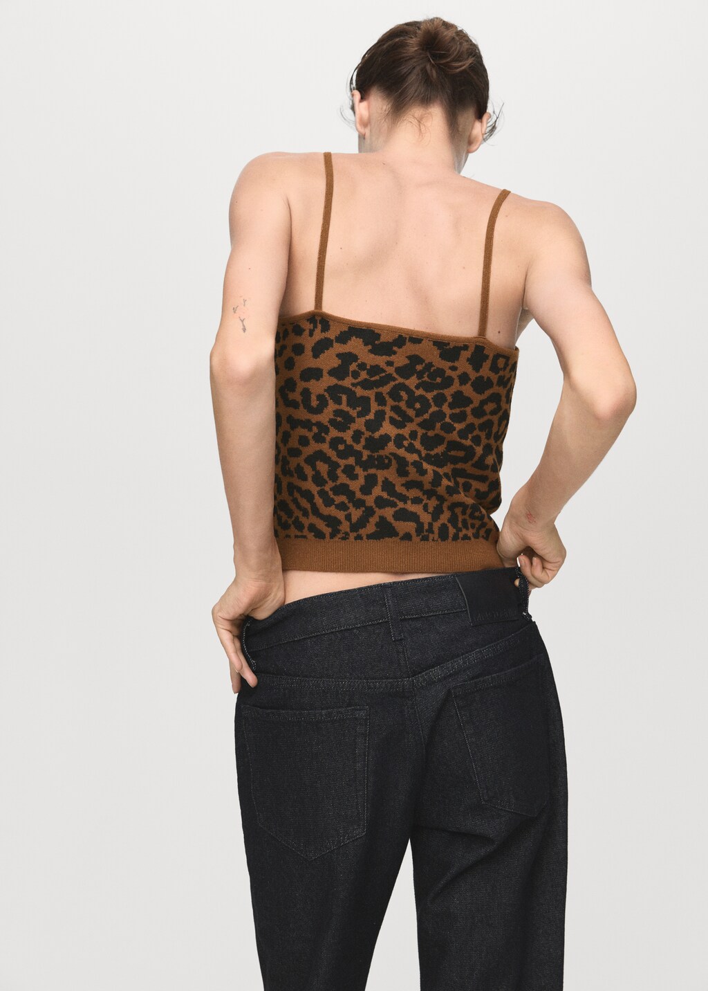 トップス maa Leopard-print knitted top - Women | MANGO Canada