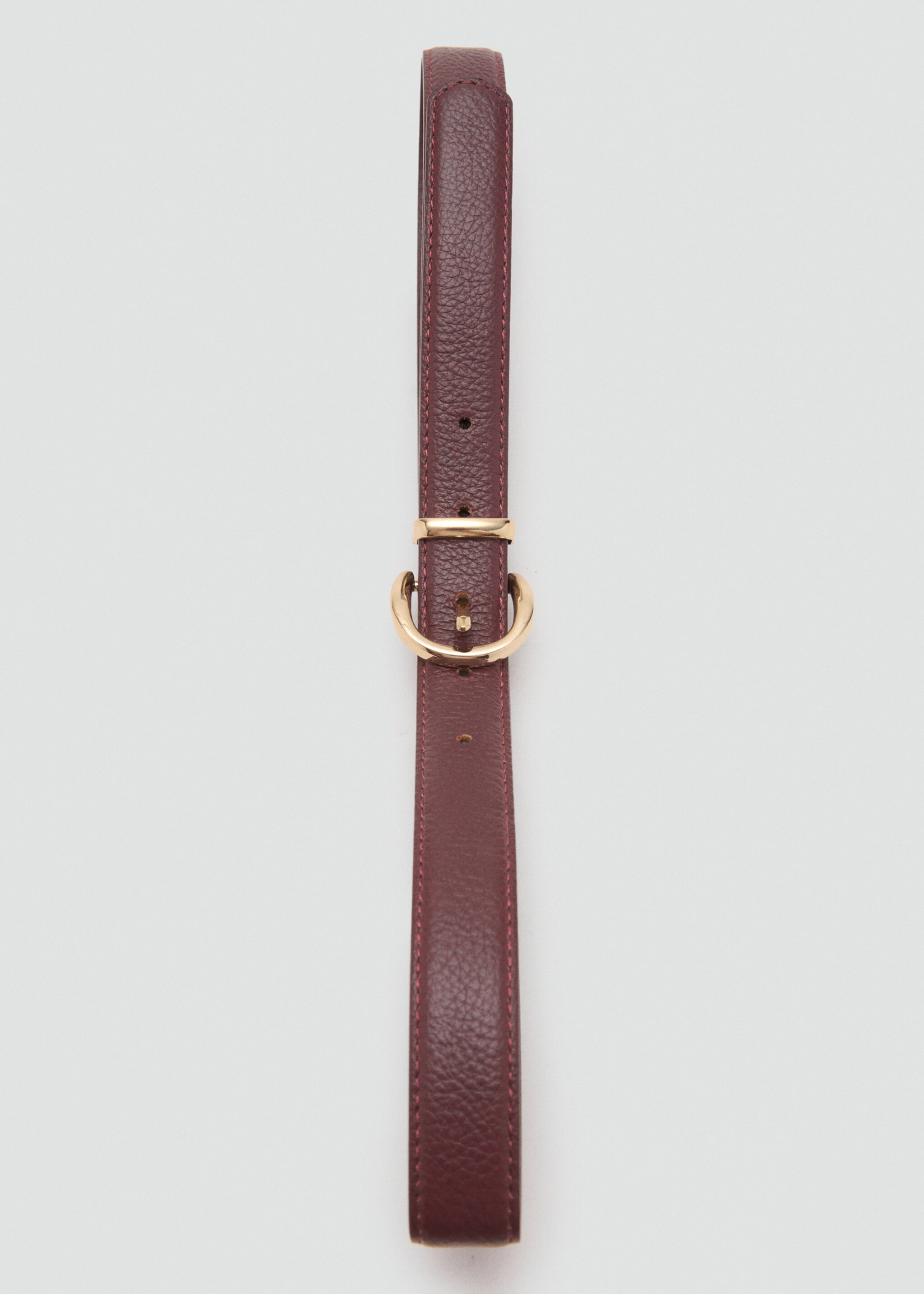 Oval buckle belt - Details of the article 2, Burgundy. Ref: 17066349-00.