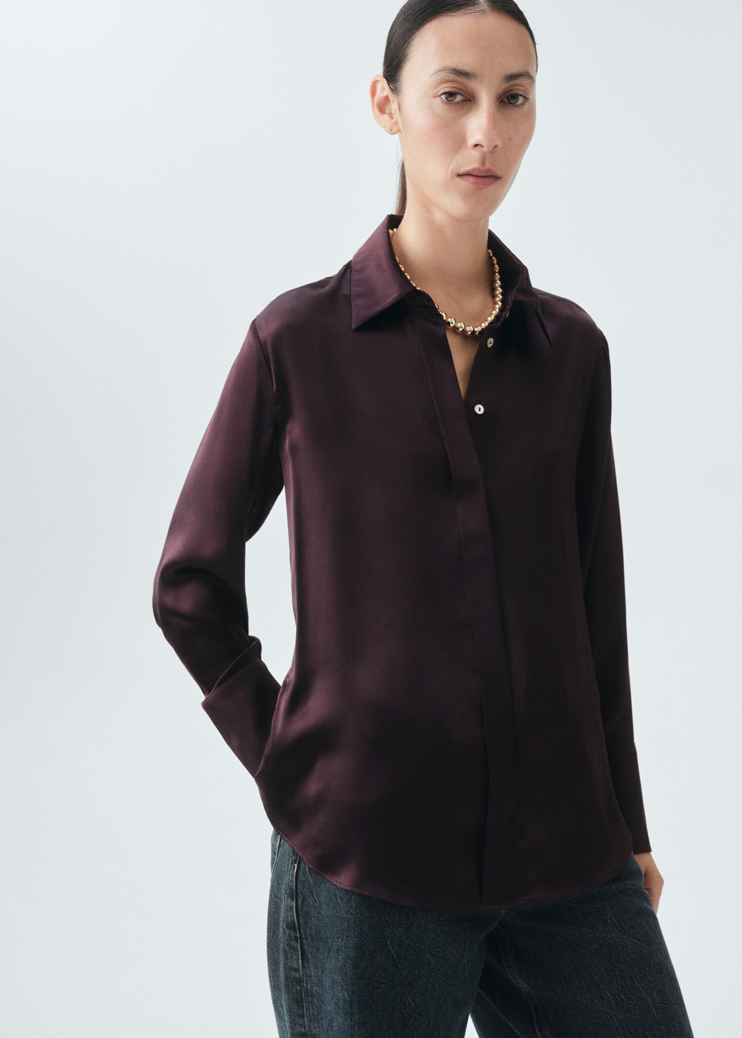 Chemise 100 % soie satinée - Plan moyen
