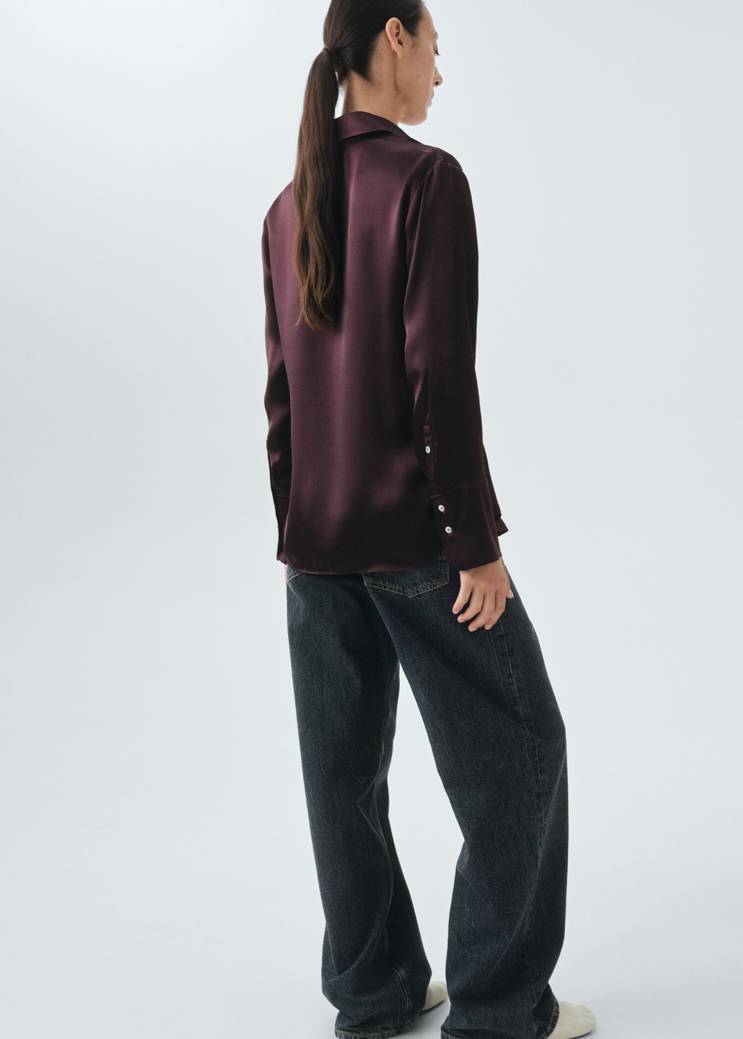 Chemise 100 % soie satinée - Verso de l’article