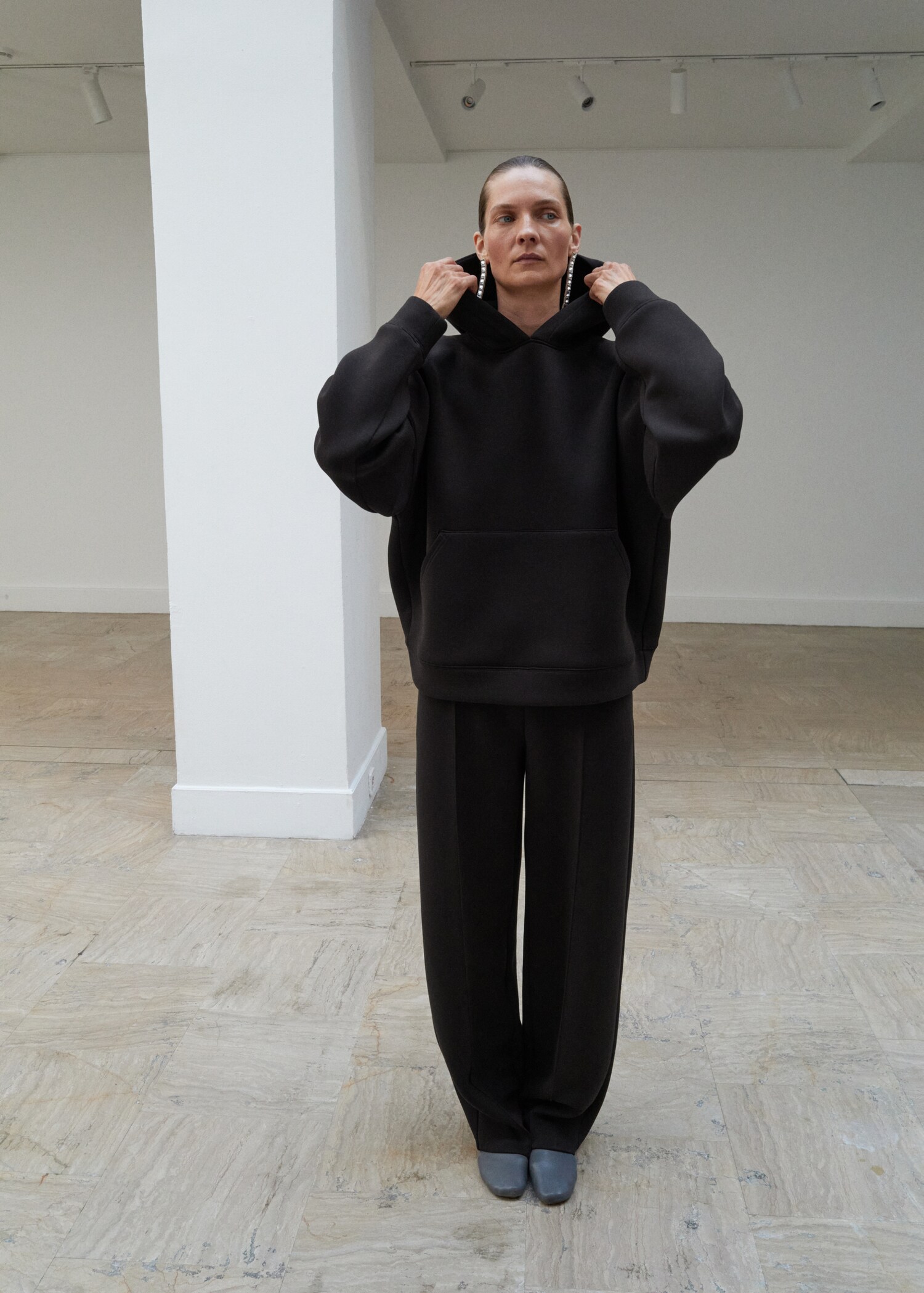 Jacke mit Pelz-Effekt und Reverskragen - Detail des Artikels 1
