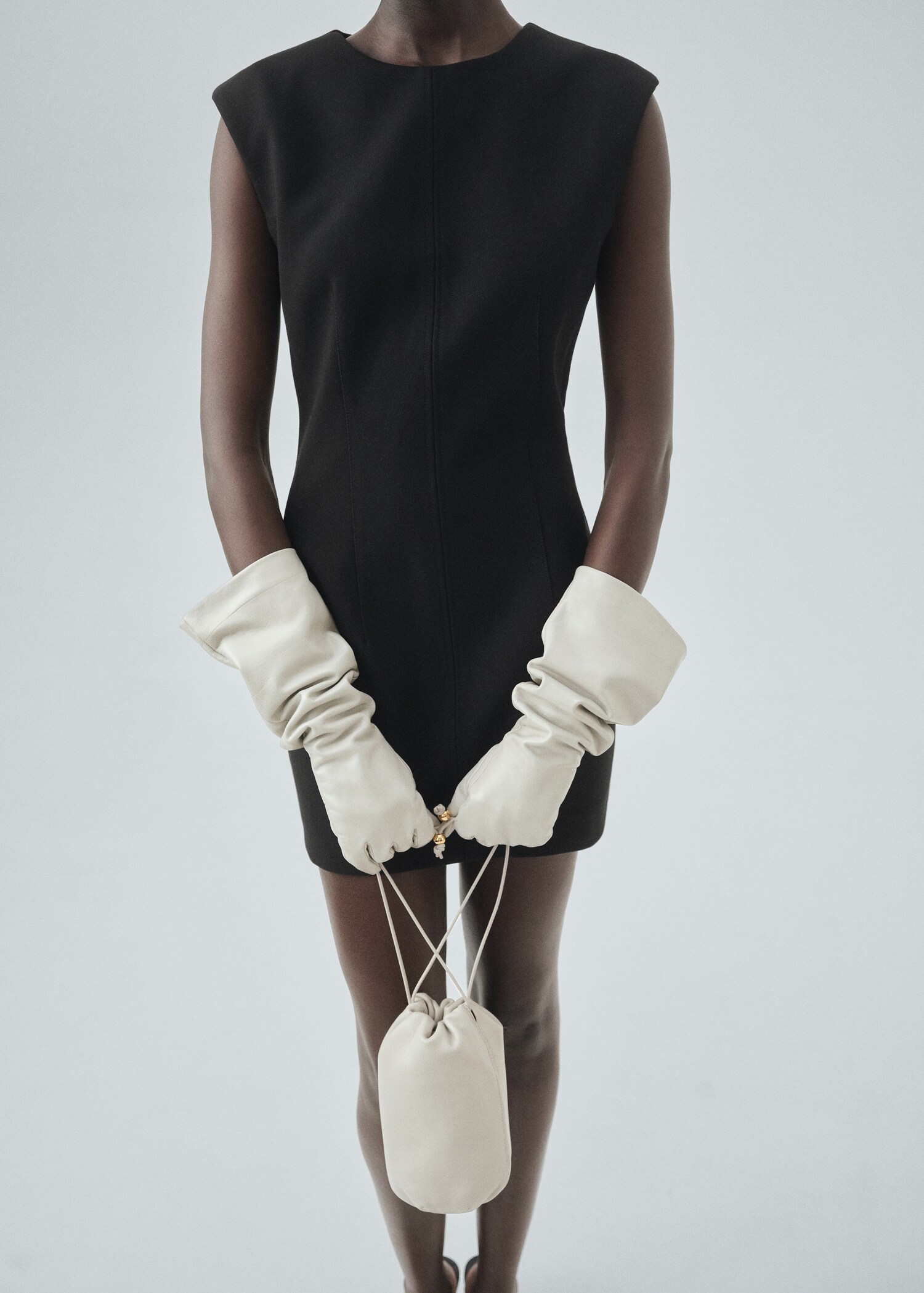 Robe courte à poche - Détail de l'article 2