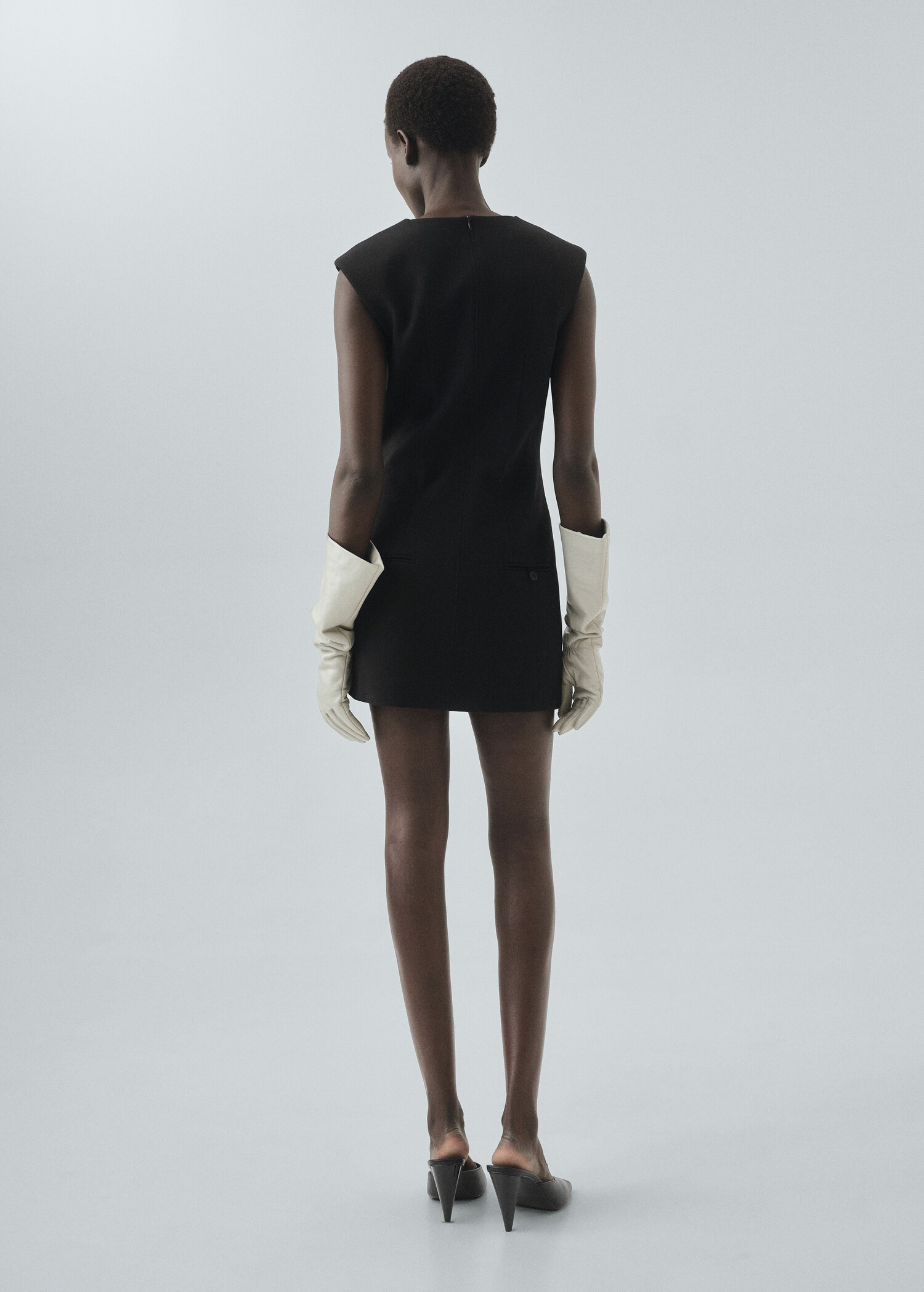 Robe courte à poche - Verso de l’article