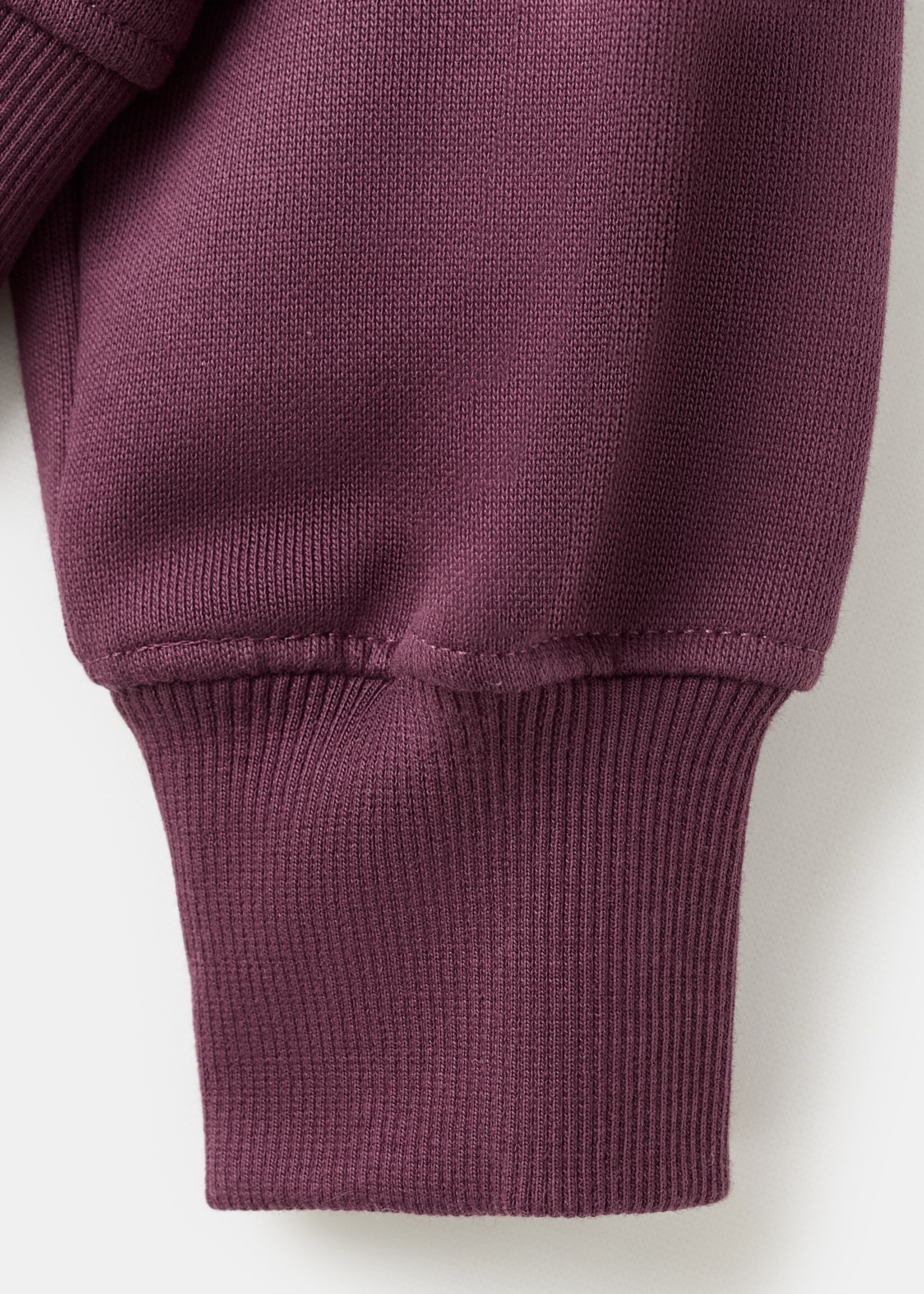 Sweatshirt spot - Details of the article 8, Maroon. Ref: 17066727-00.