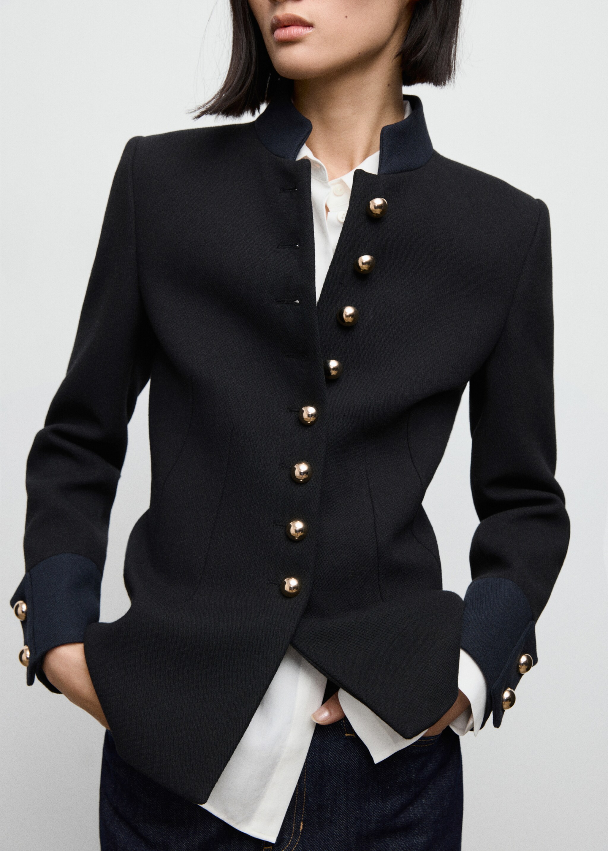 Fitted jacket with band collar - Medium plane, Black. Ref: 17066745-00.