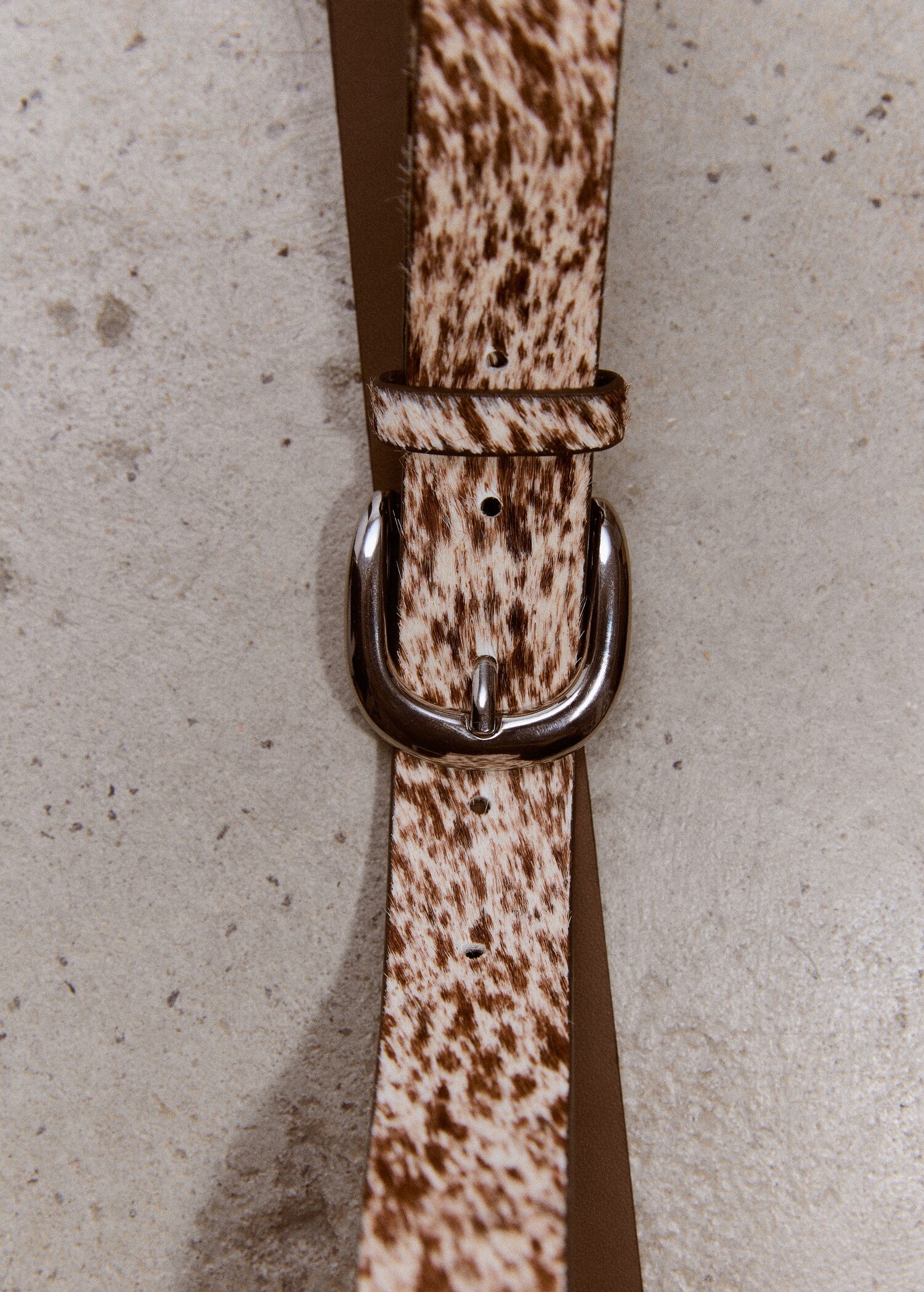 Leather fur belt - Details of the article 9