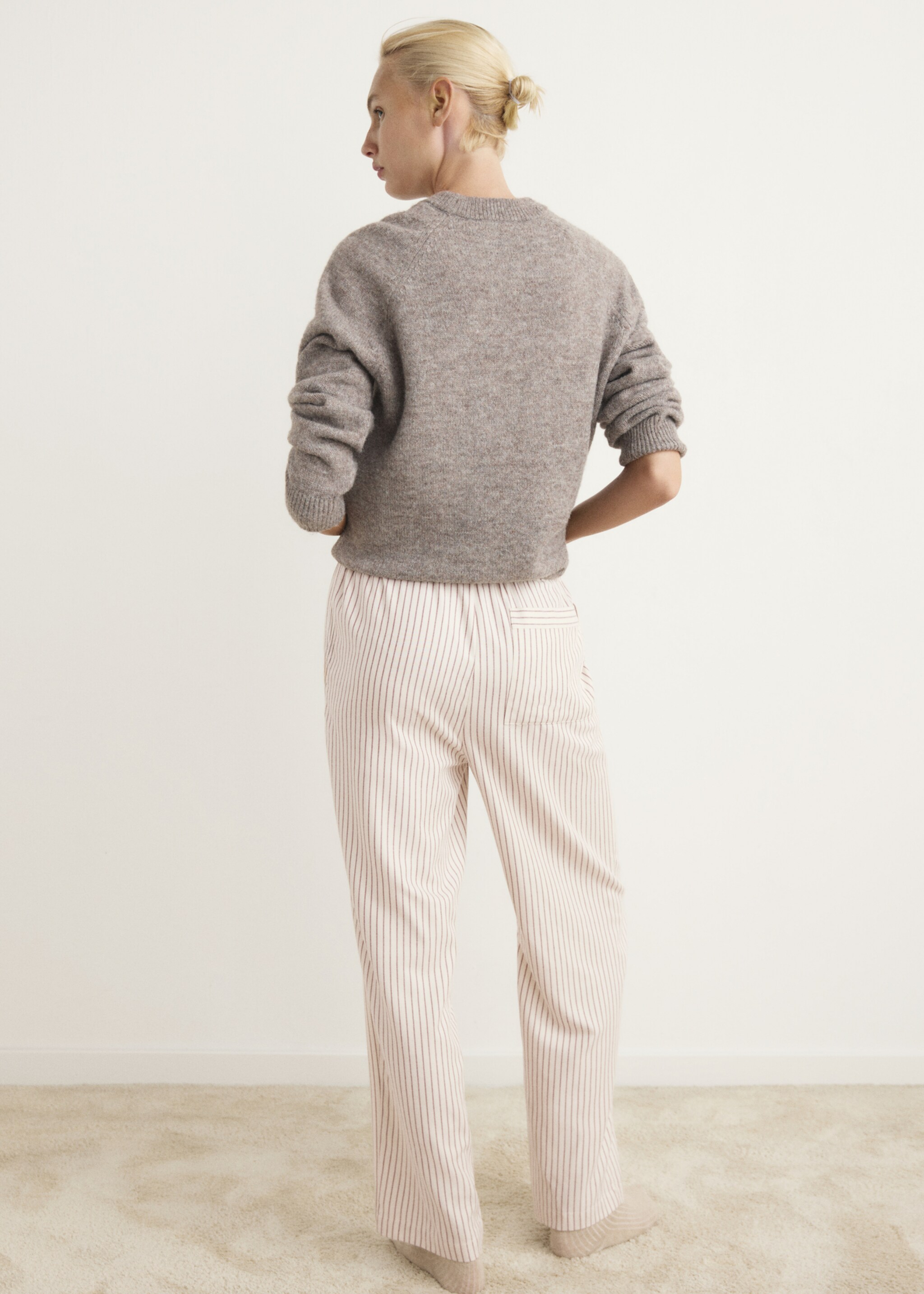 Woven striped flannel trousers - Reverse of the article, Ivory White. Ref: 17067129-00.