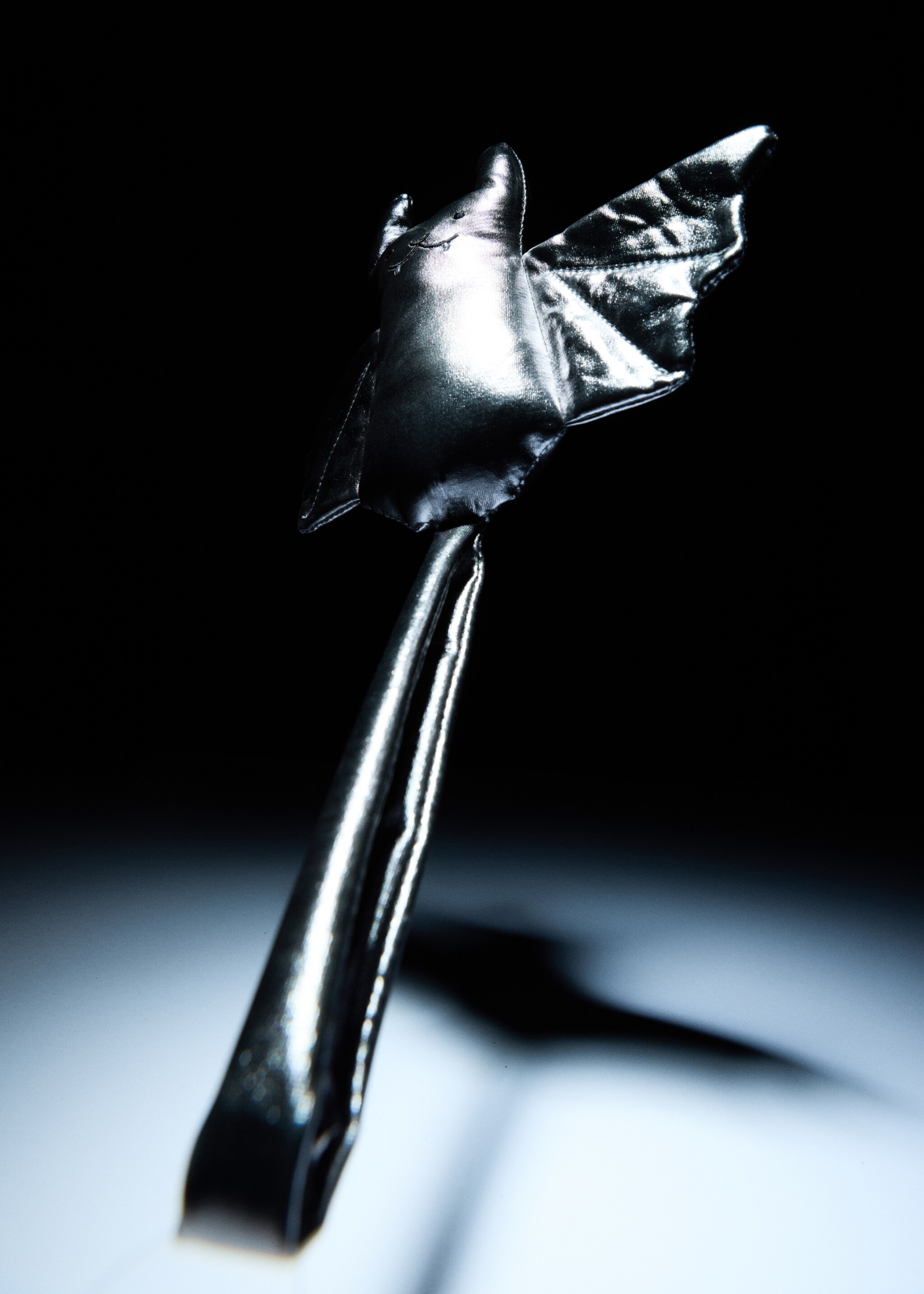 Mini bat handbag - Details of the article 6, Silver. Ref: 17067133-00.