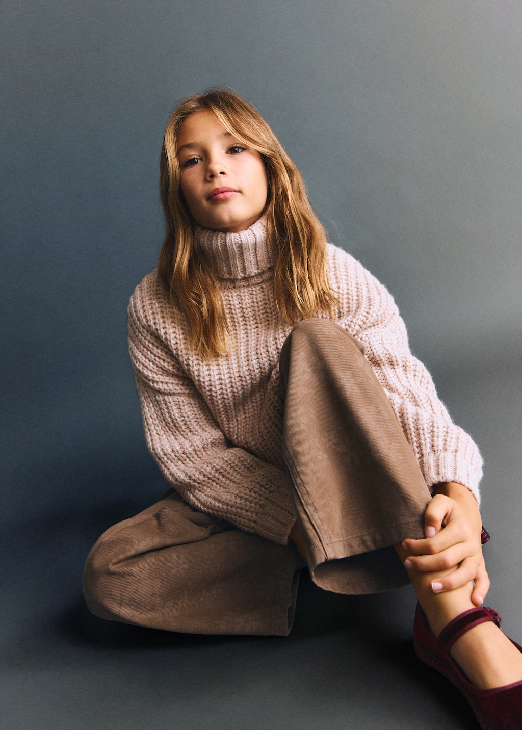 Floral-print straight-fit jeans