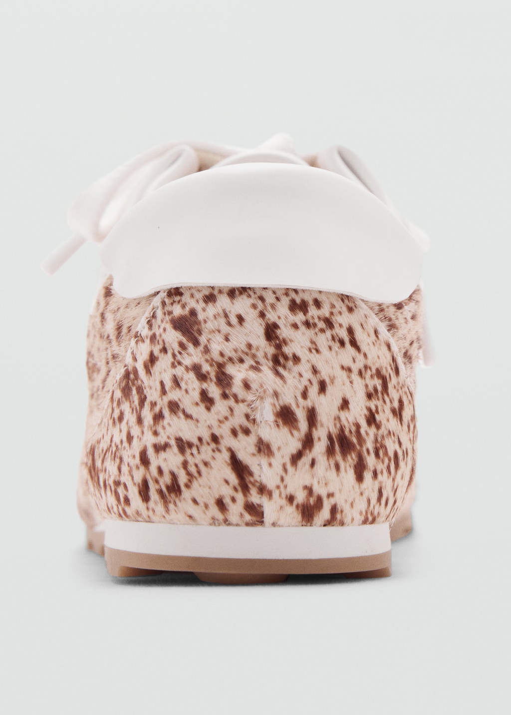 Leather trainers with fleece - image 4