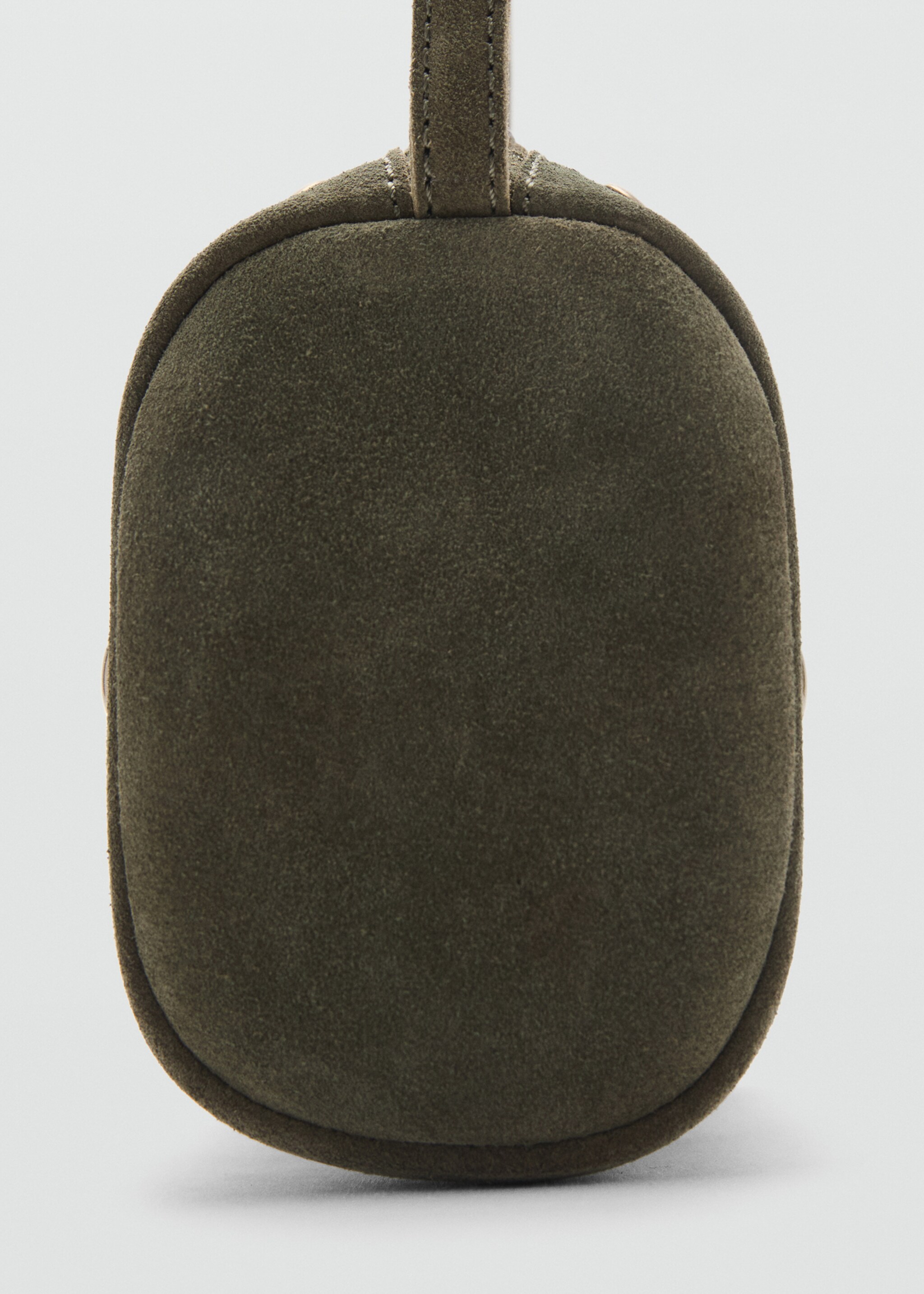 Round leather bag - Details of the article 2, Khaki. Ref: 17067780-00.