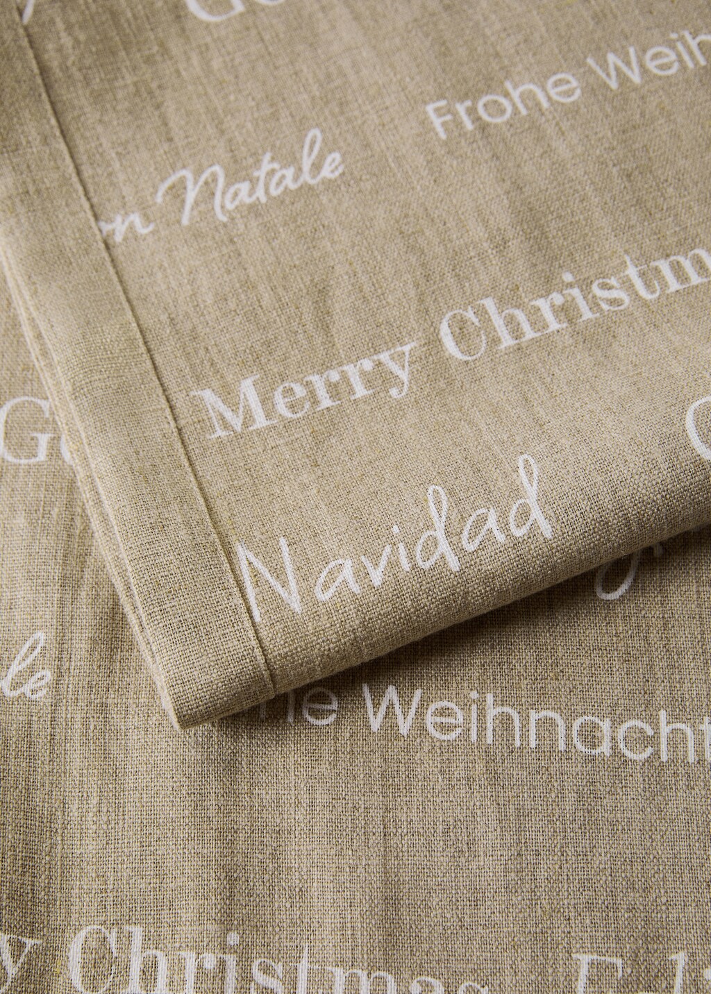 Linen table runner with festive details