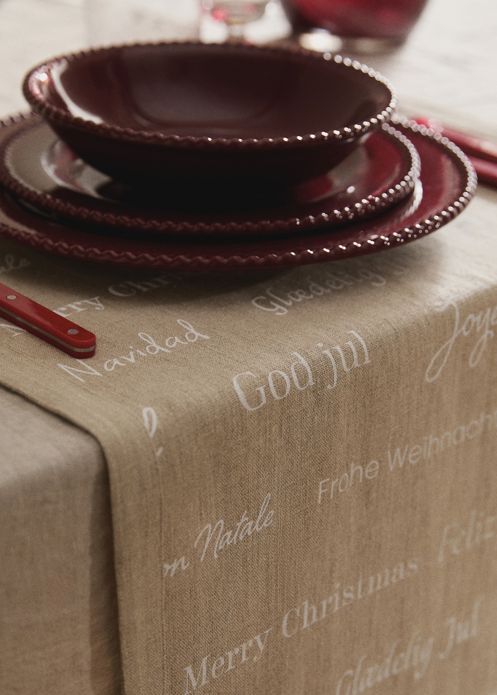 Linen table runner with festive details