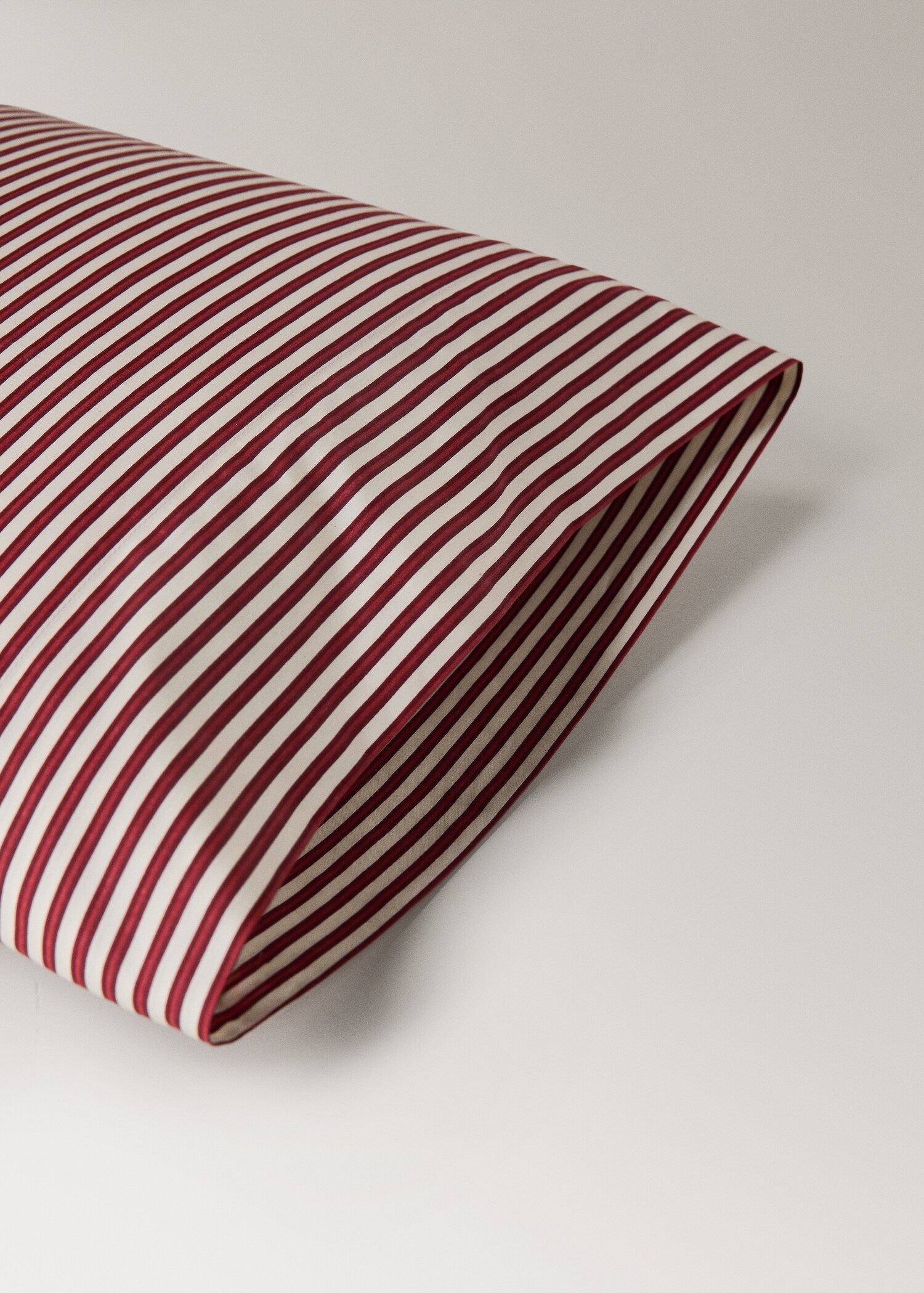 Reversible percale cotton striped pillowcase 45x110cm - Details of the article 1
