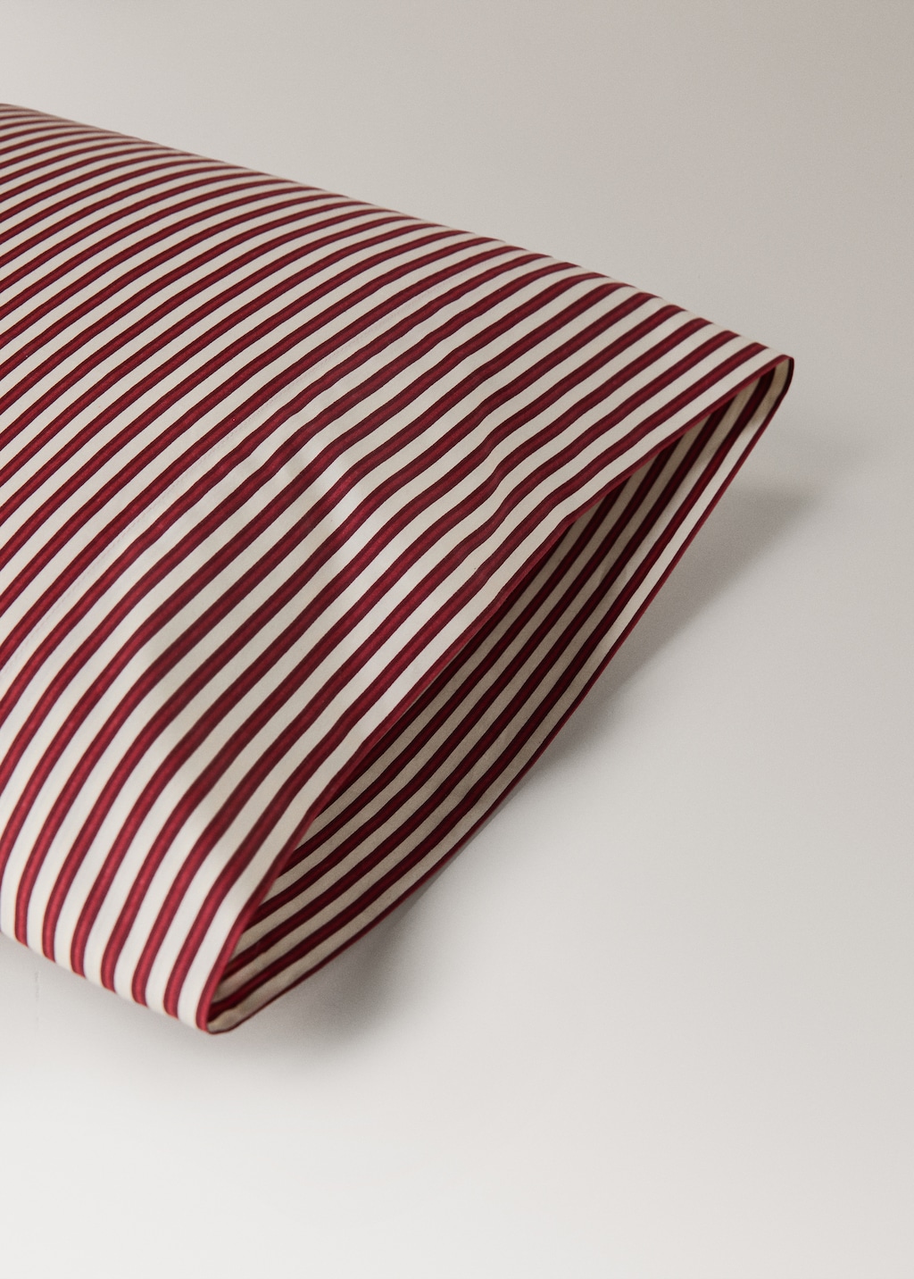 Reversible percale cotton striped pillowcase 45x110cm
