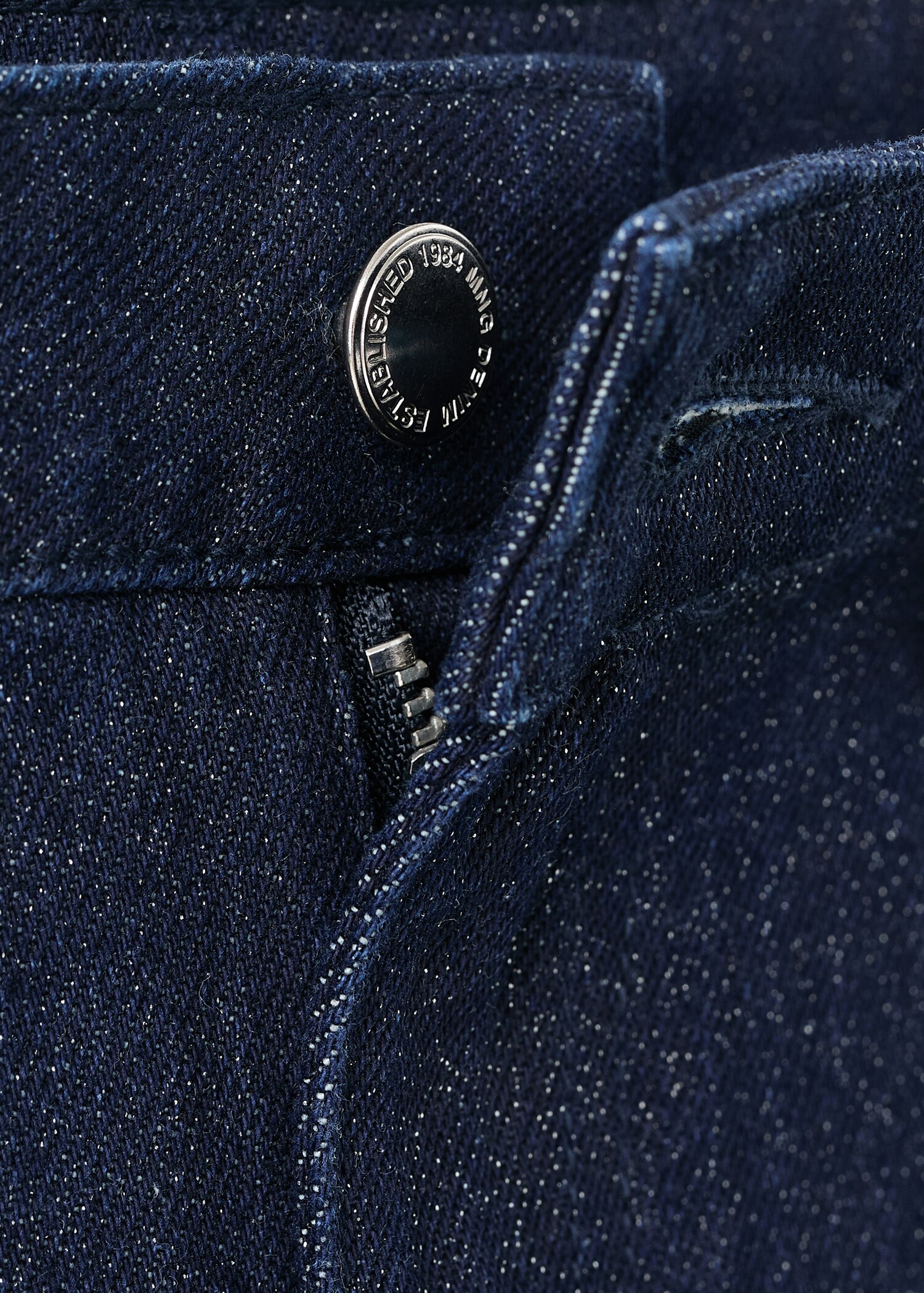 Shiny straight-leg jeans - Details of the article 8