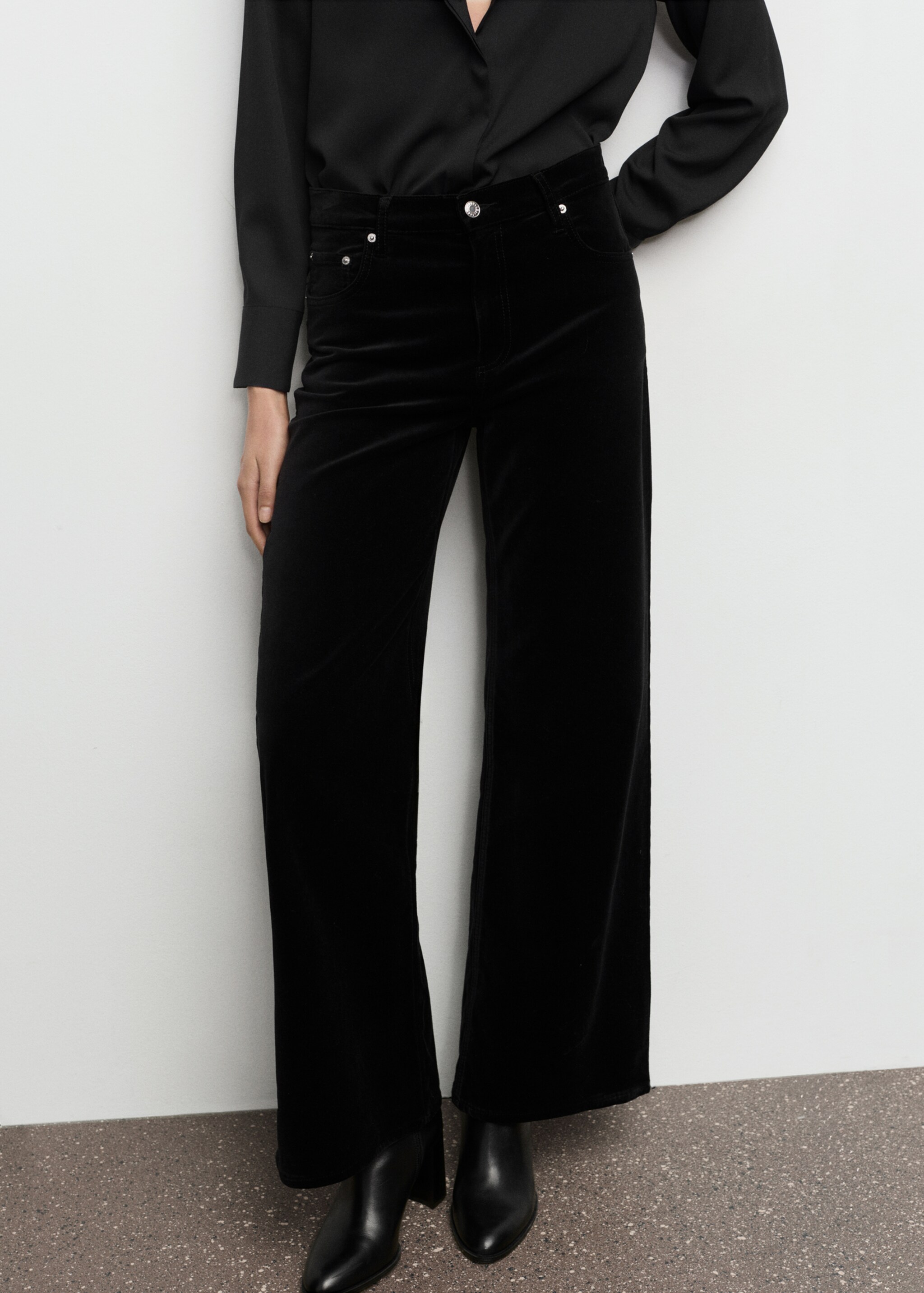 Jeans wide leg terciopelo - Plano medio, Negro. Ref: 17067798-00.
