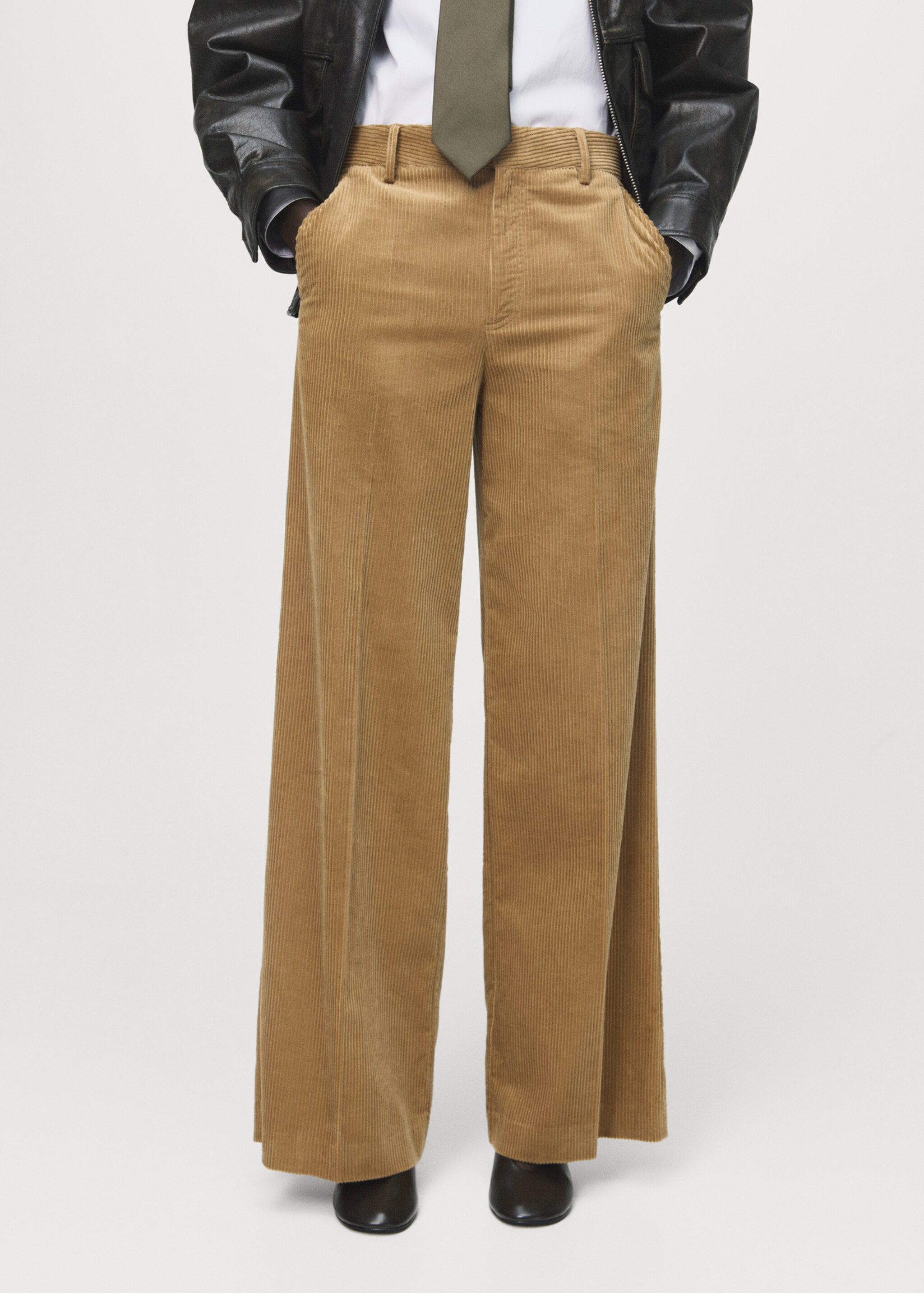 Широкие вельветовые брюки wide leg - Средний план, Охра. Ref: 17067804-00.