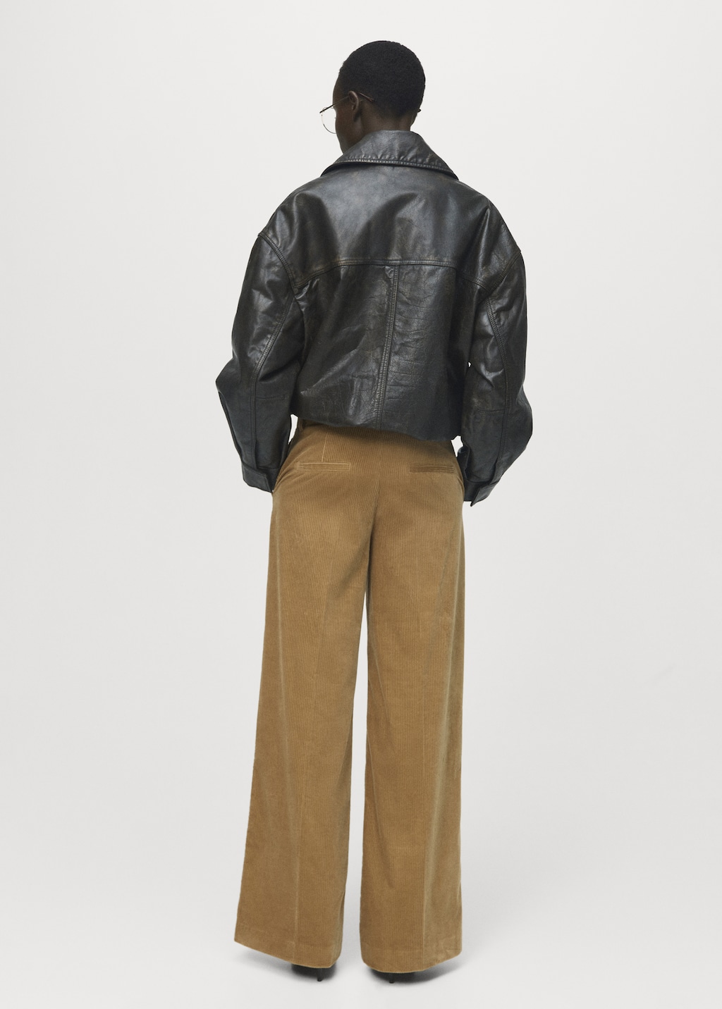 Wide-leg corduroy pants