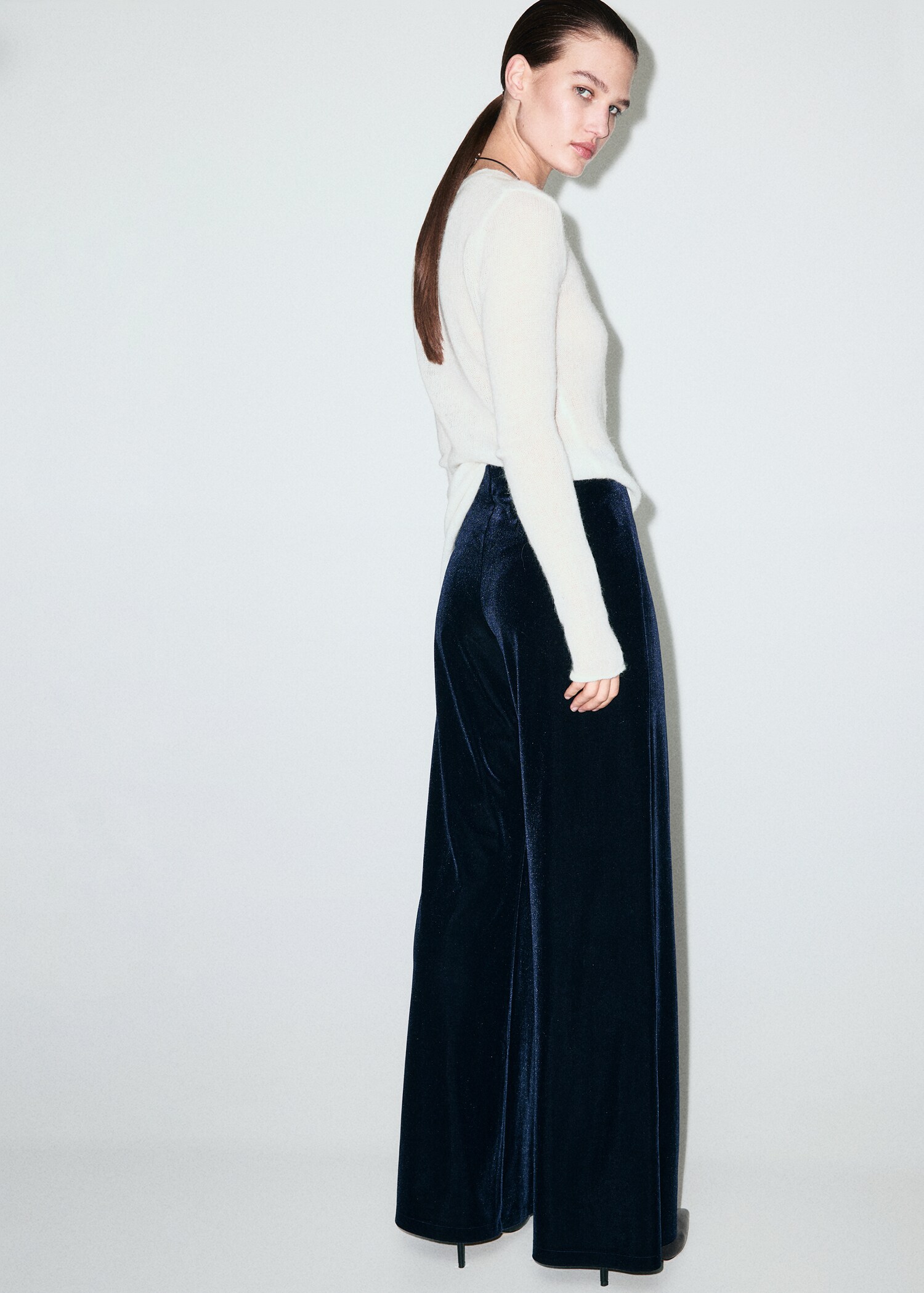 Pantalon large en velours - Verso de l’article