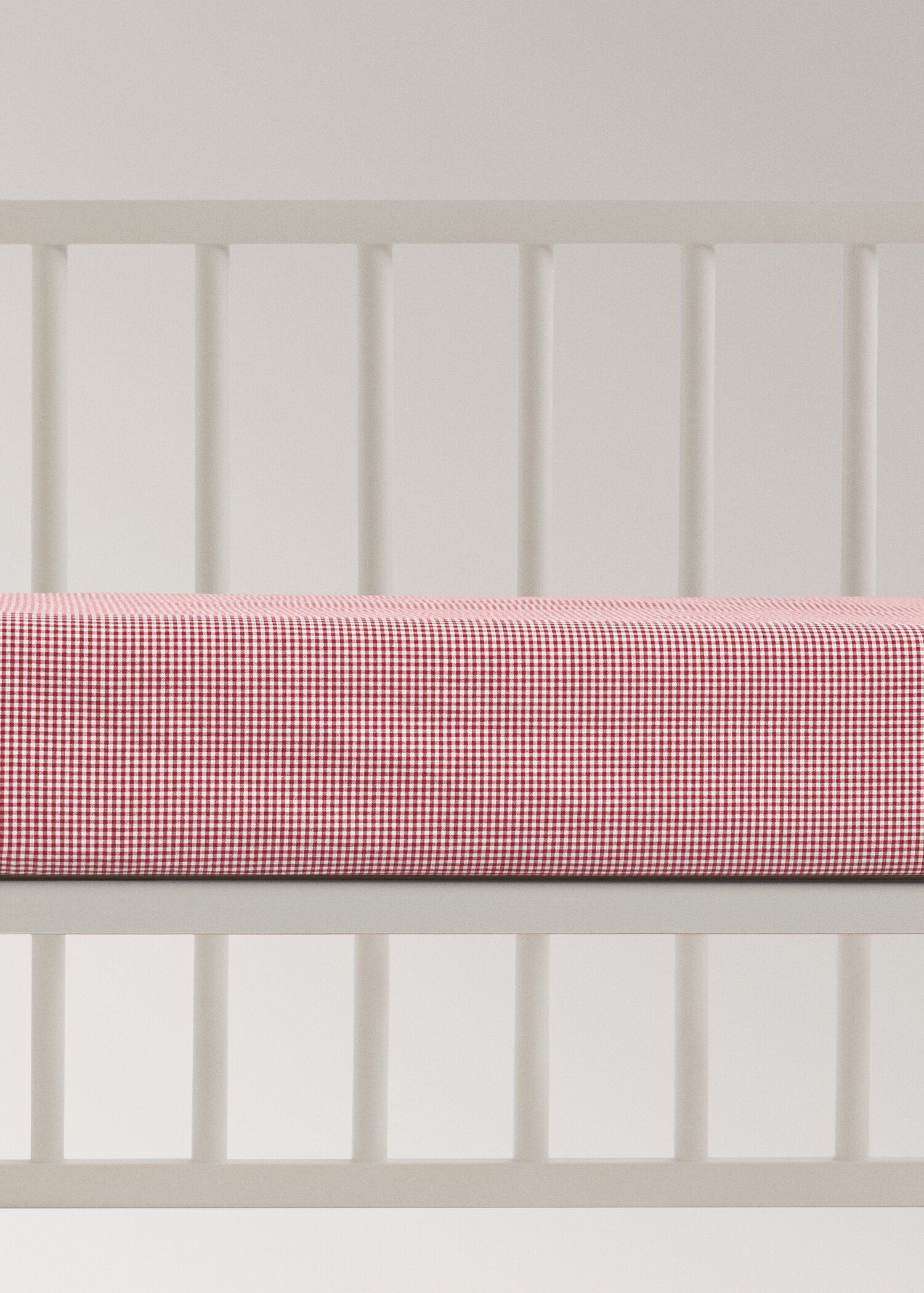 Κατωσέντονο κούνιας με βαμμένο νήμα σε καρό - Προϊόν χωρίς μοντέλο