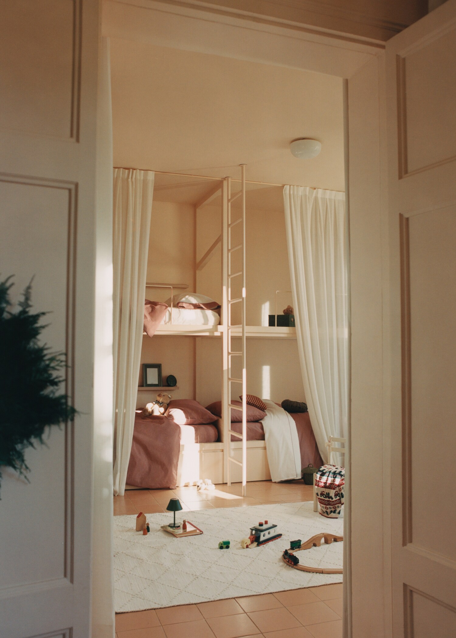 Yarn-dyed gingham-check children's duvet cover for 135/140 cm bed - Details of the article 6