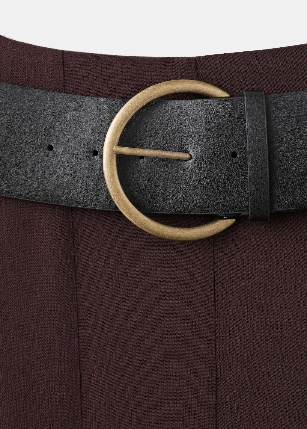 Godet skirt with belt