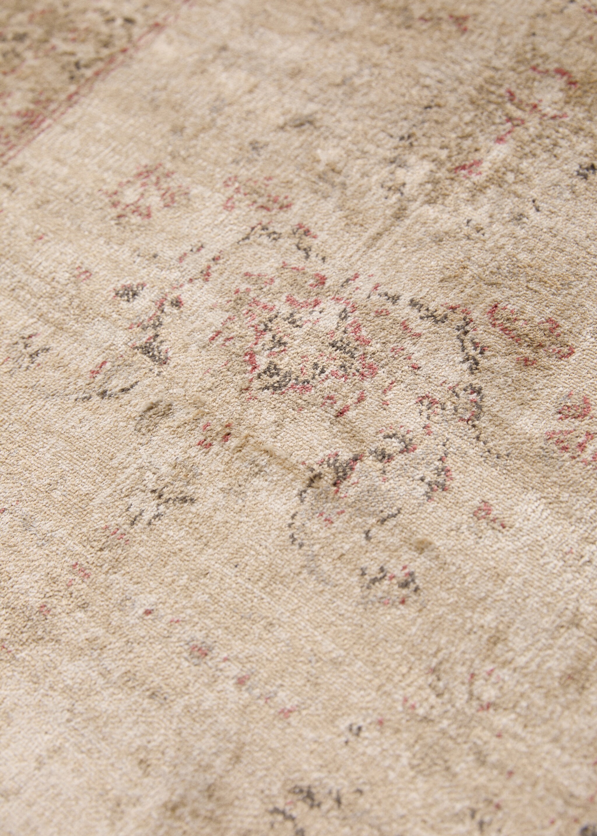 Aged effect rug - Details of the article 2, Grey. Ref: 17067814-00.