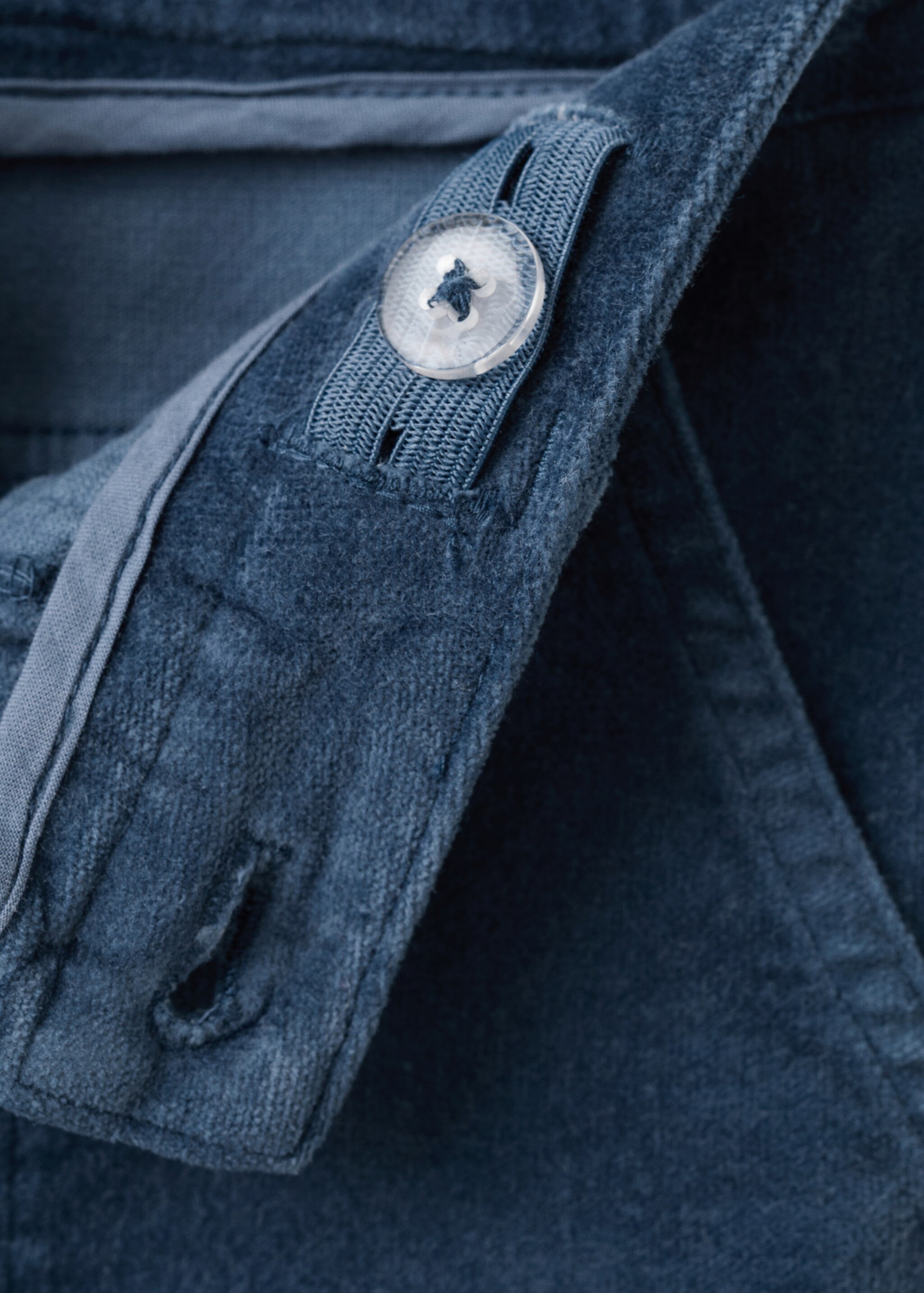 Velvet-effect flare trousers - Details of the article 8, Blue. Ref: 17067888-00.