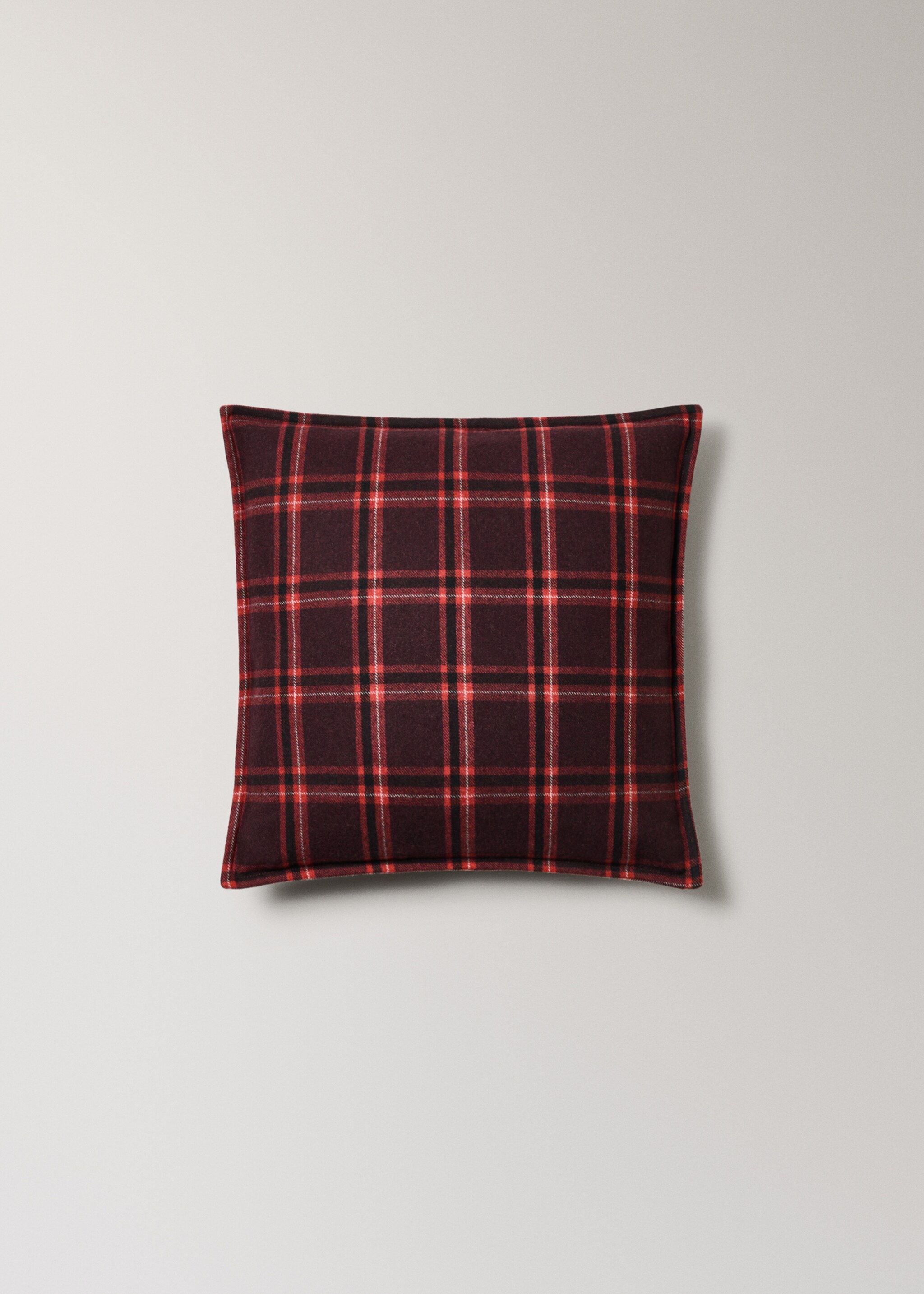 Wool check cushion cover 45x45 cm - Article without model, Red. Ref: 17067900-00.