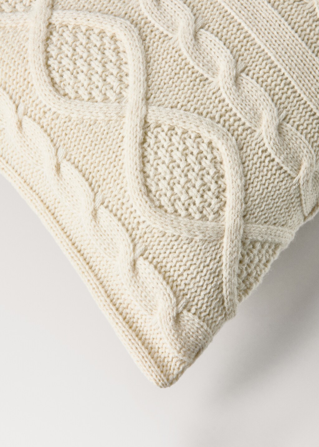 Children’s cable-knit cushion cover 17.72 x