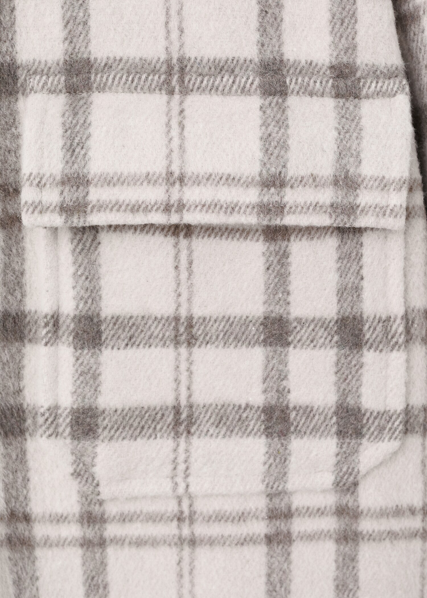 Check flannel overshirt - Details of the article 0