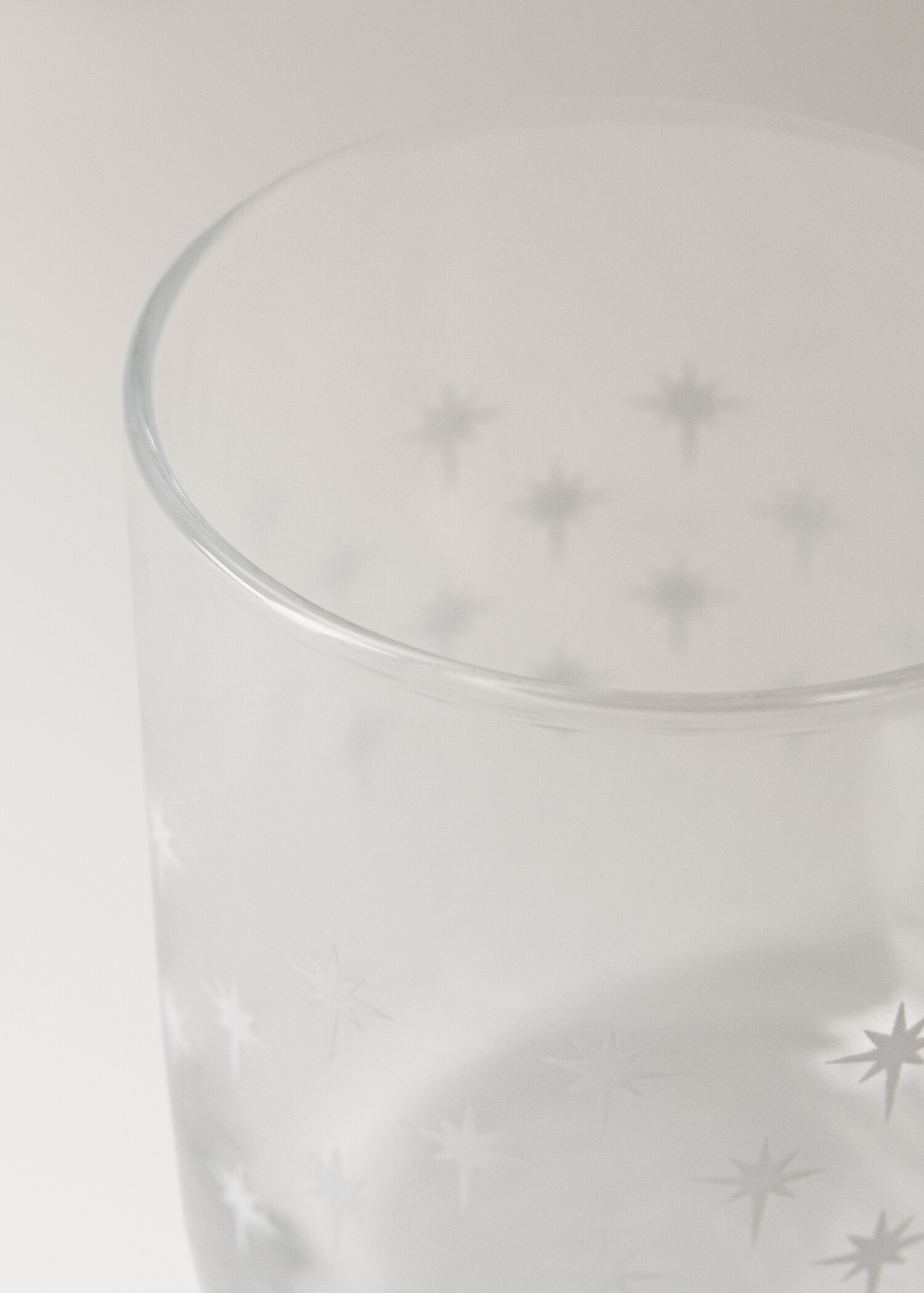 Clear glass vase - Details of the article 1