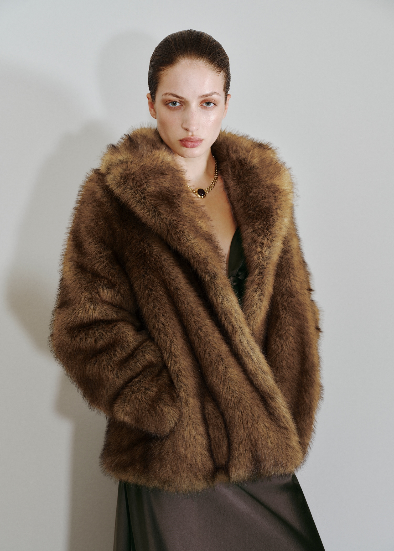 Faux fur coat with lapels