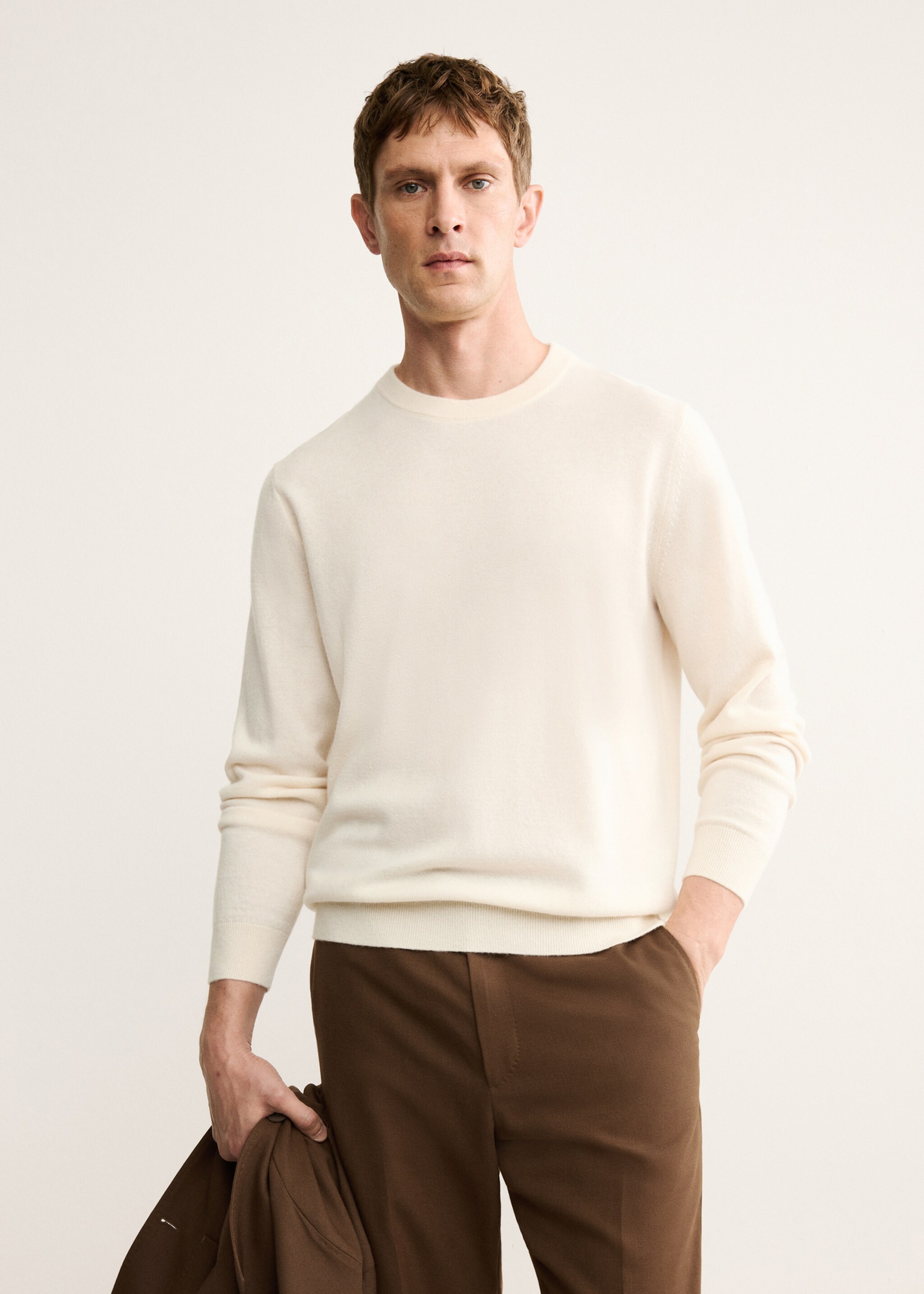 Camisola de 100% caxemira regular fit - Plano médio, Branco-marfim. Ref: 17068276-00.